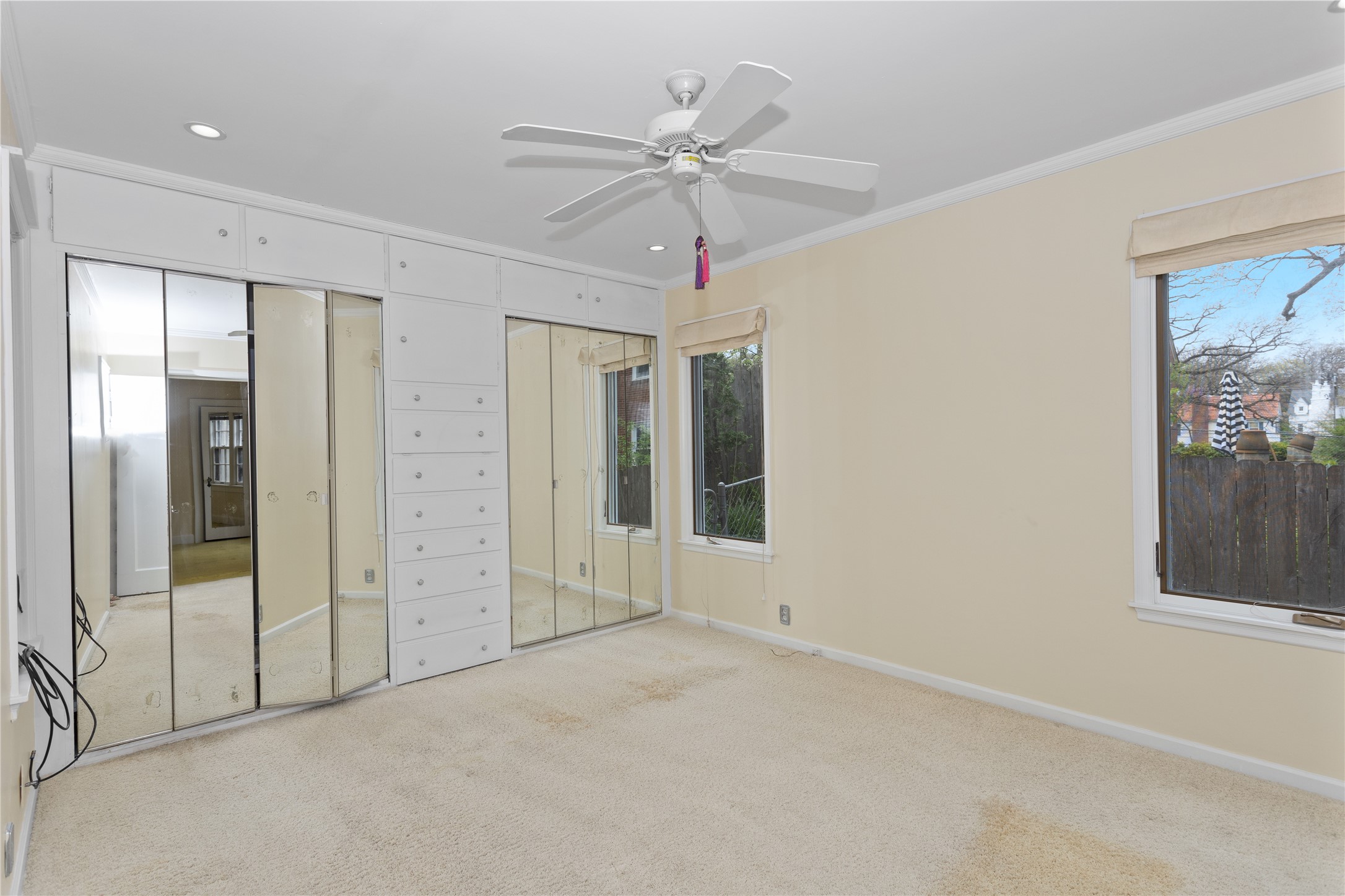 5502 Ingersoll Avenue