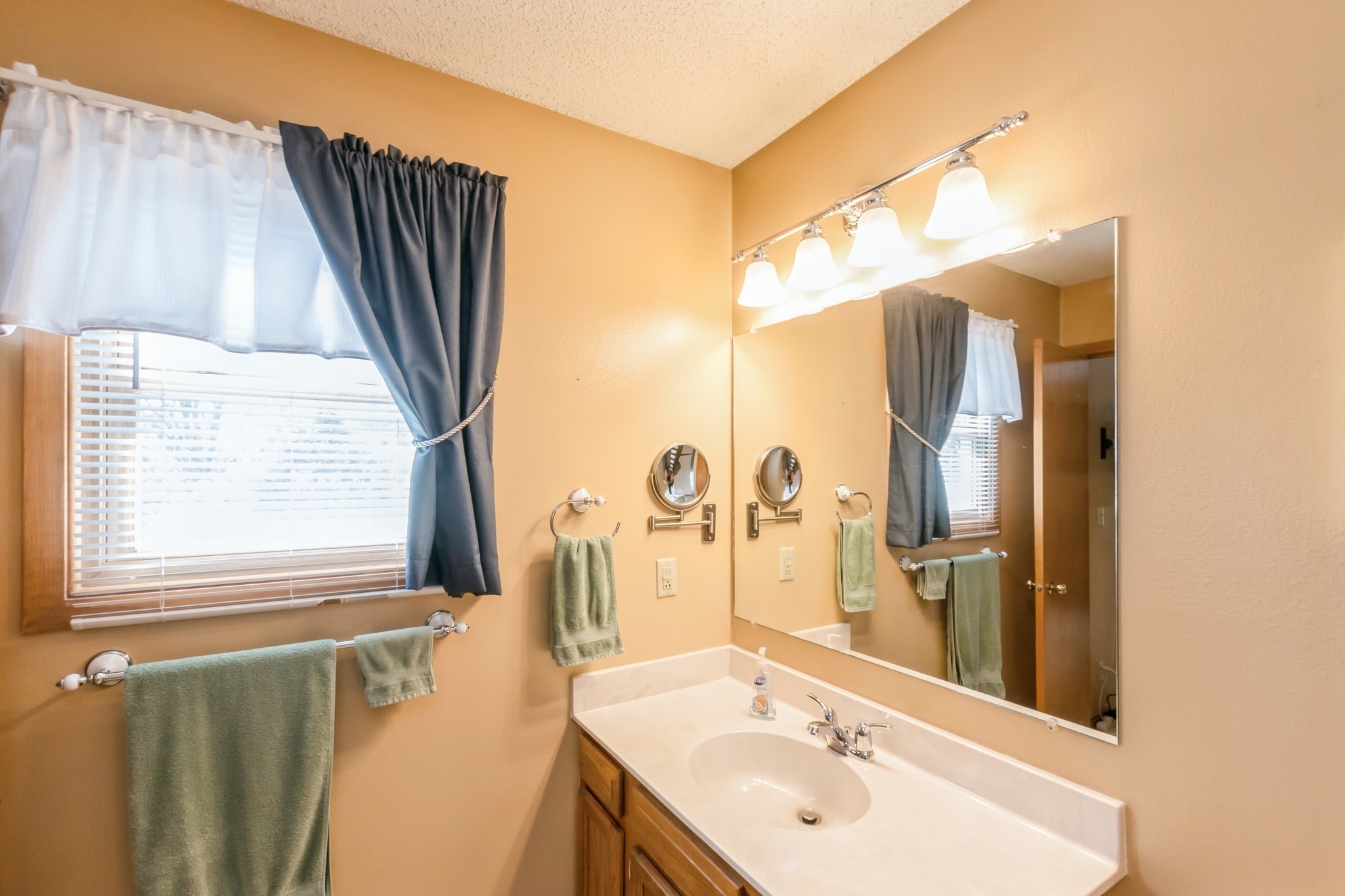 1249 NW 108th Circle