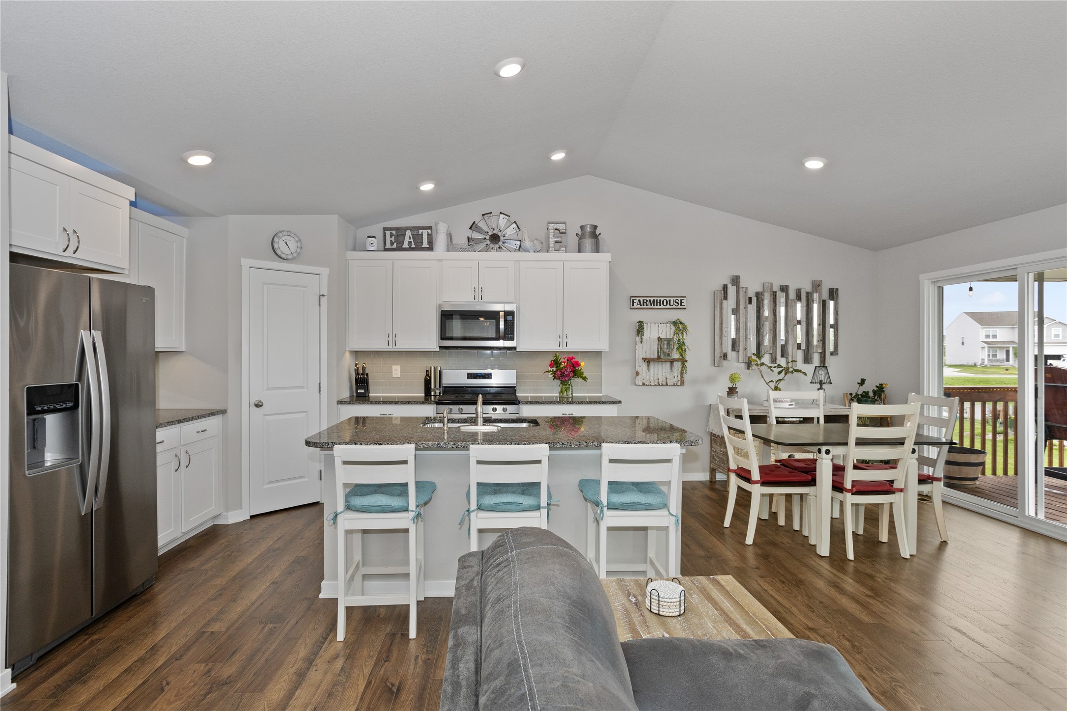 3013 NW Westwood Street