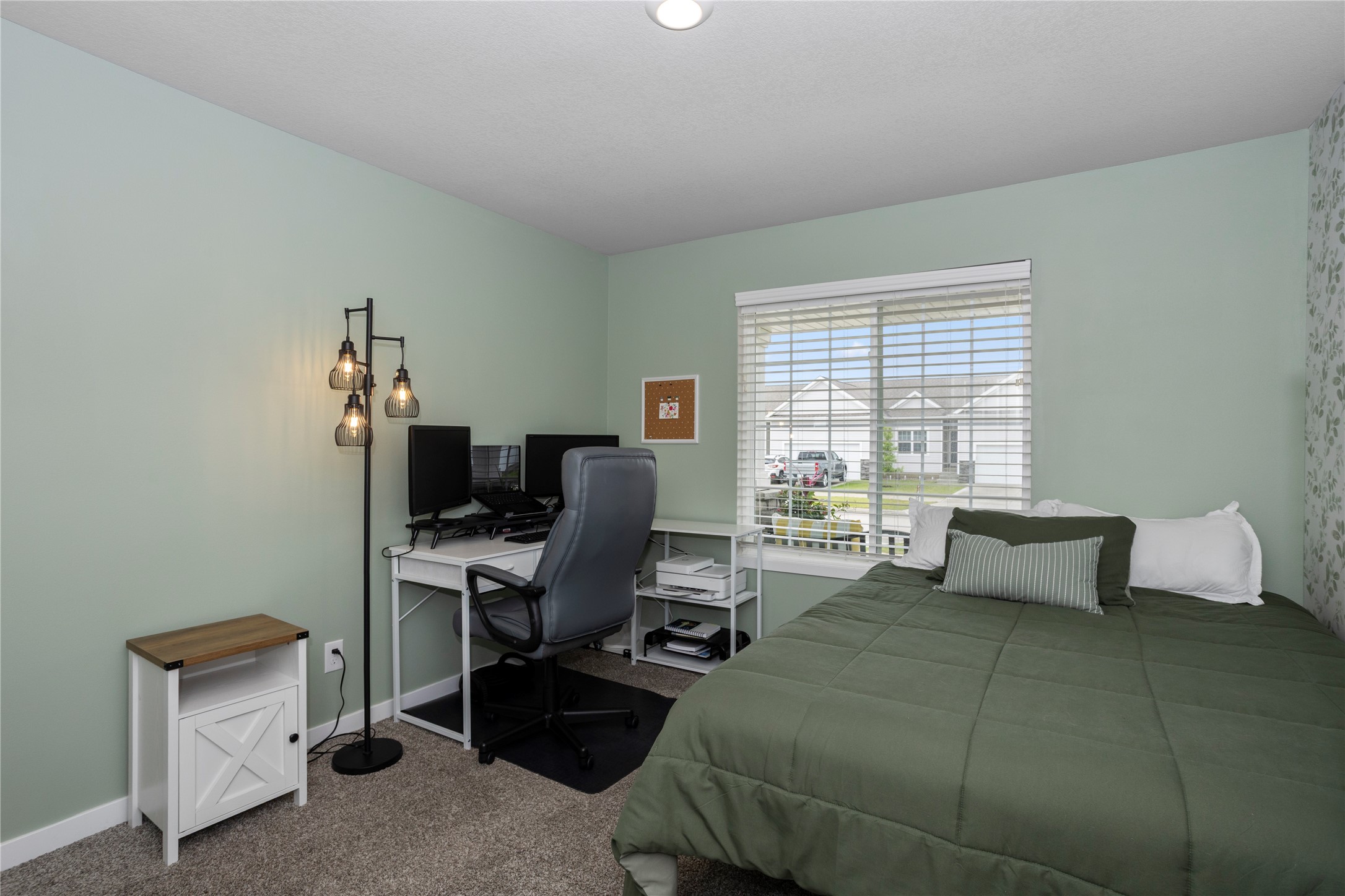 3013 NW Westwood Street