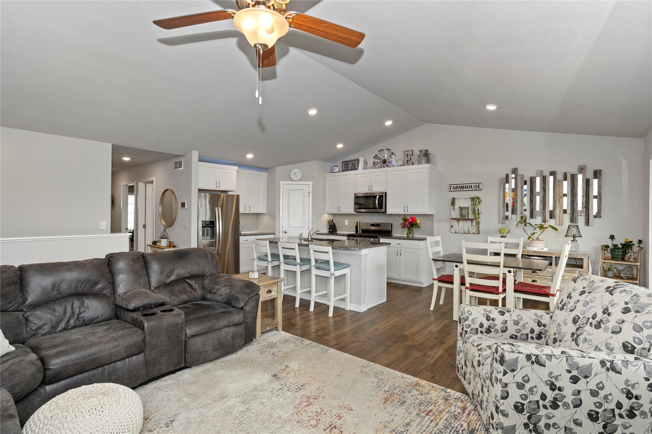 3013 NW Westwood Street