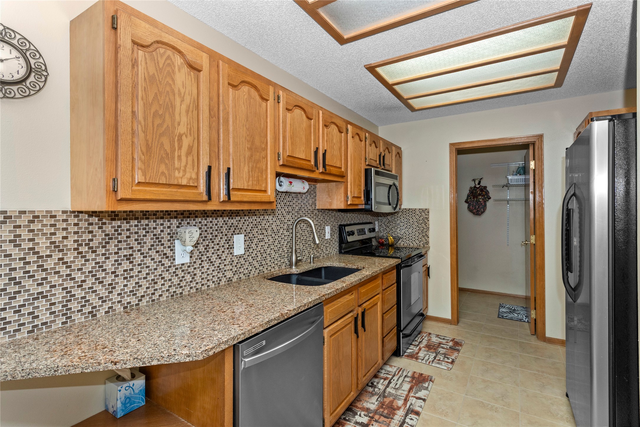 4400 EP True Parkway 19