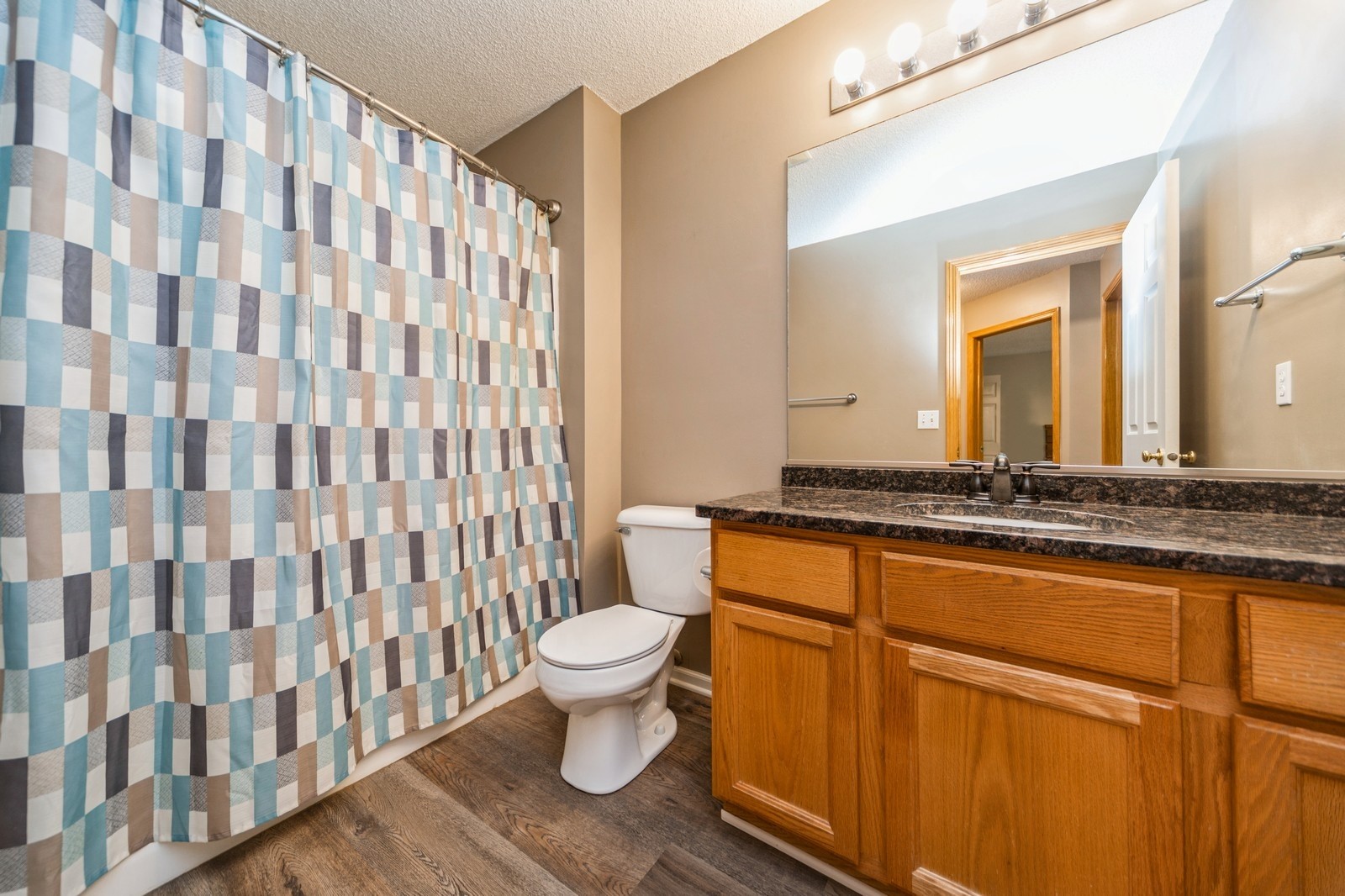 4420 104th Street 11