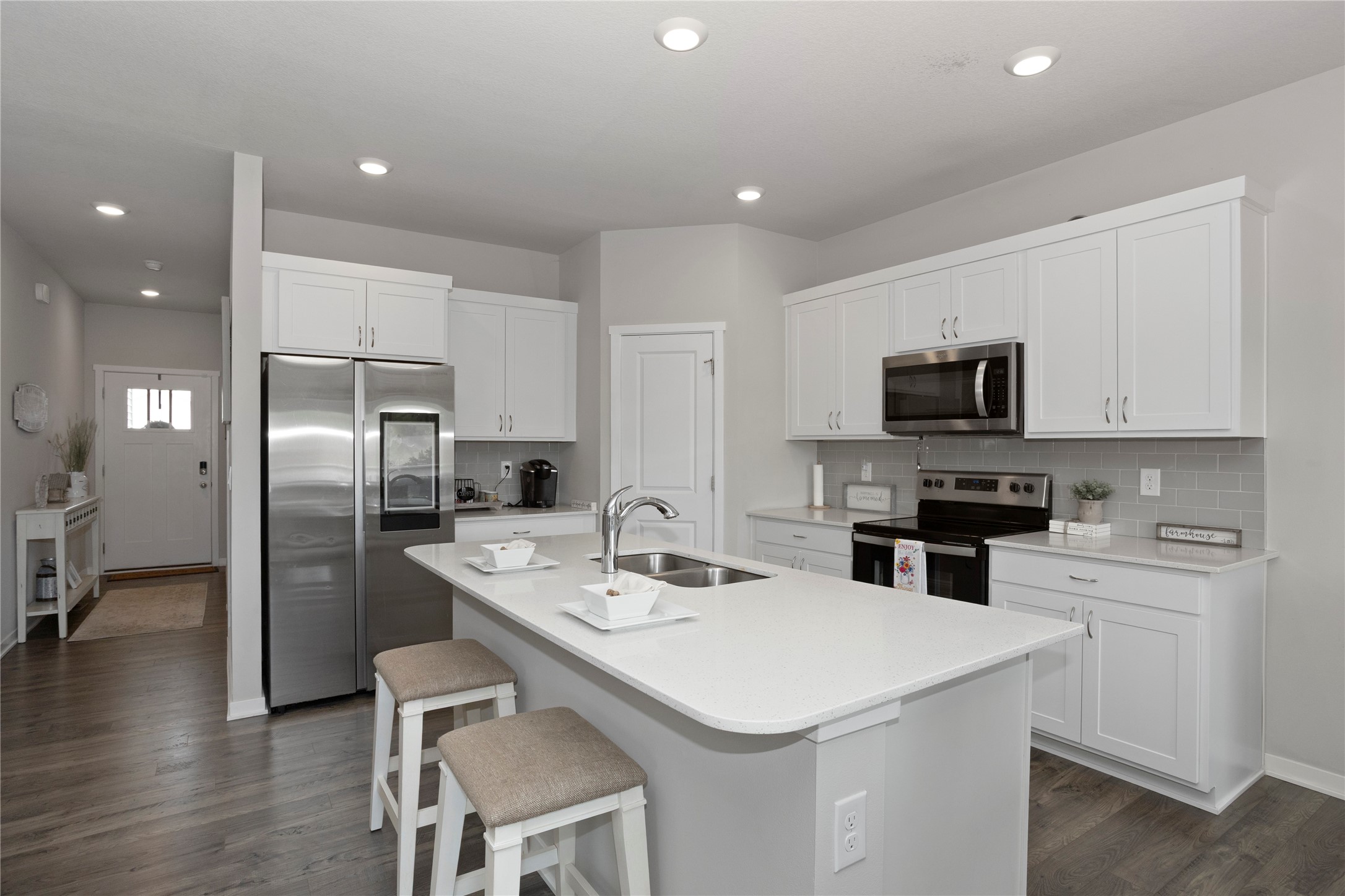 323 SE Willow Run Lane