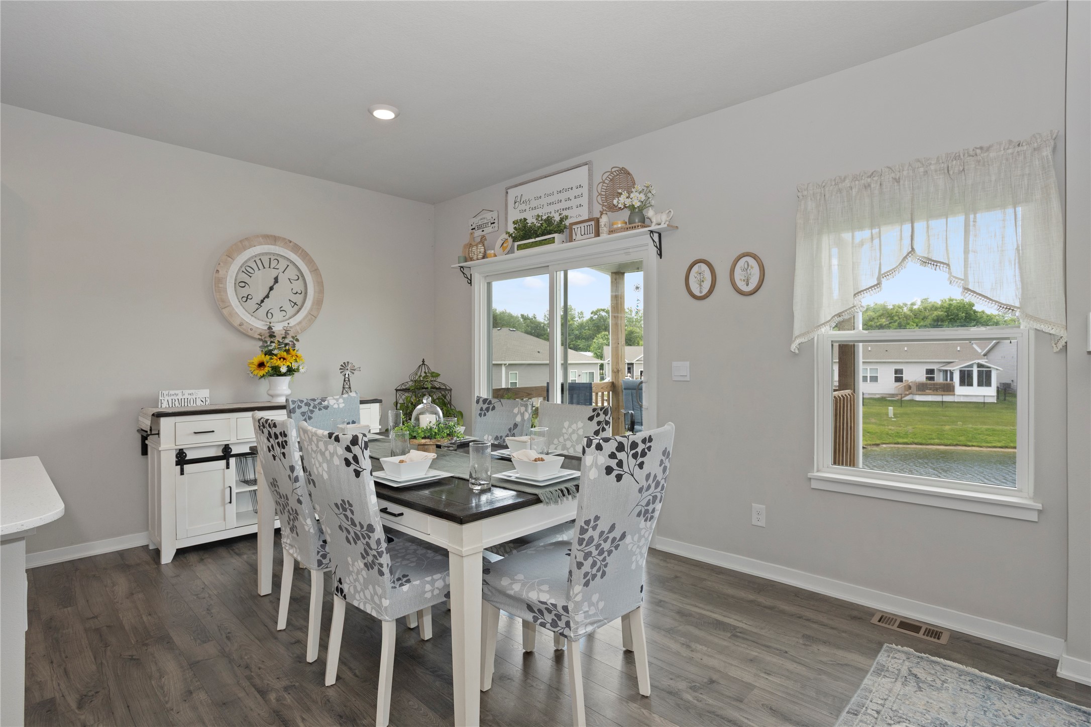 323 SE Willow Run Lane