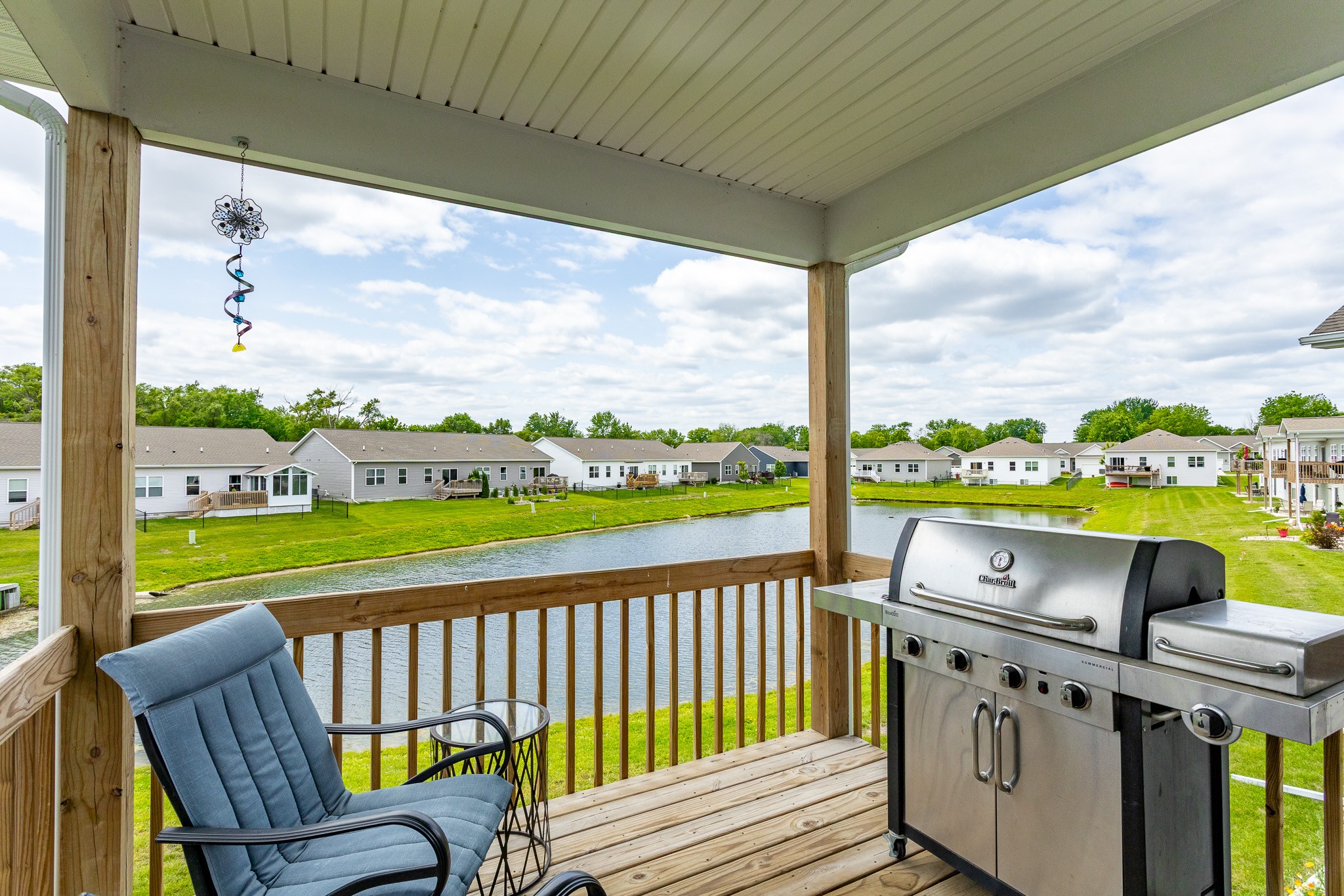 323 SE Willow Run Lane