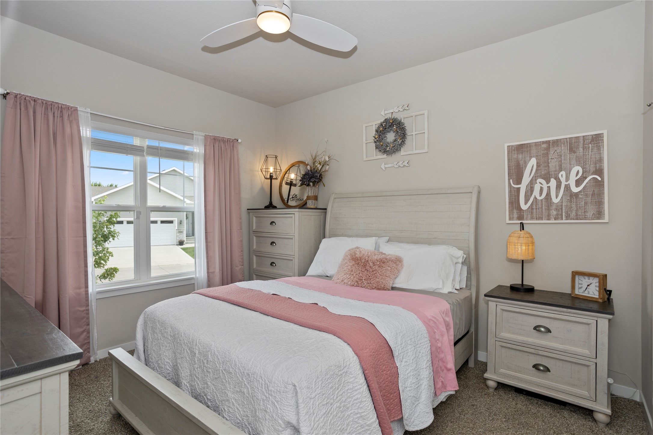 323 SE Willow Run Lane