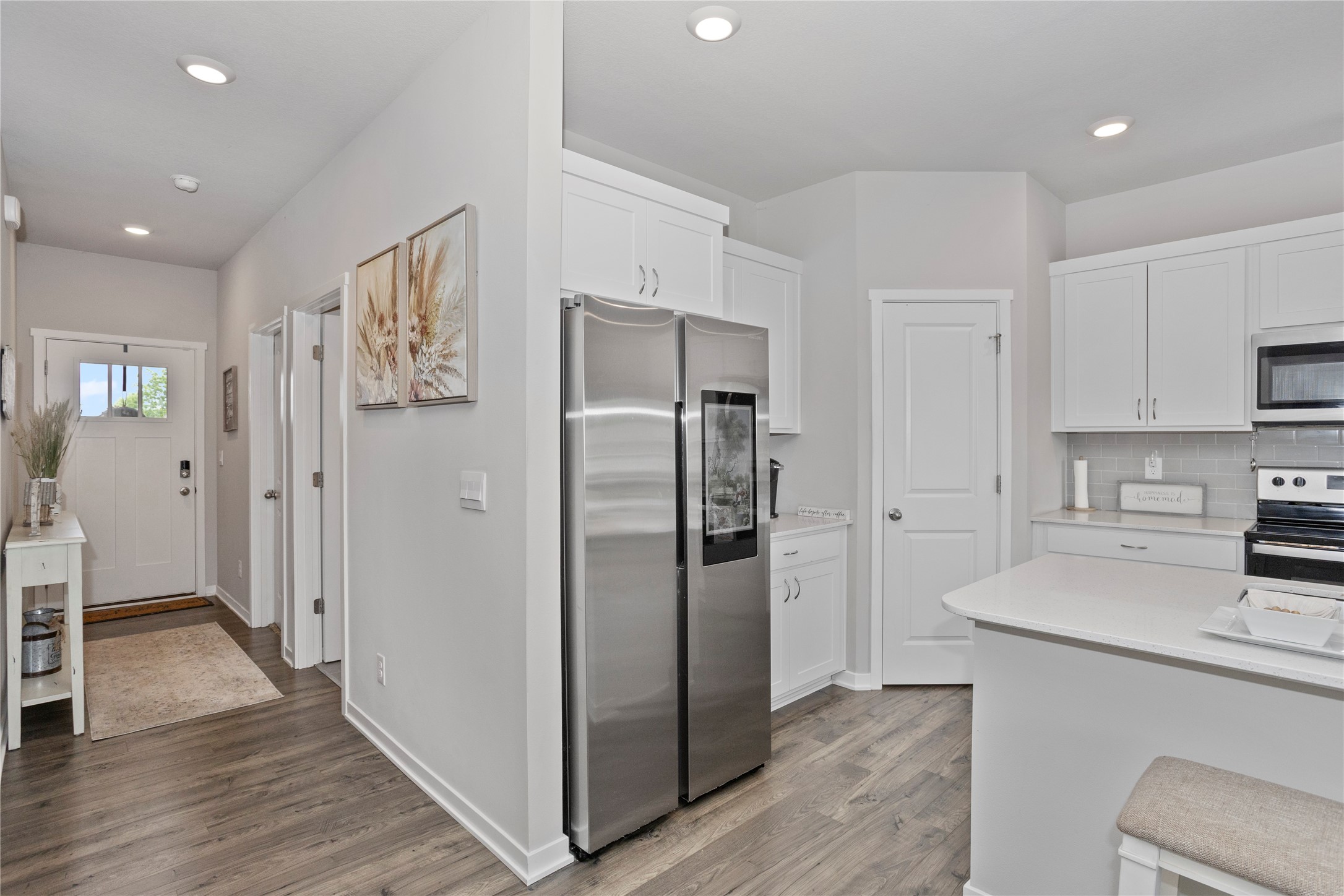 323 SE Willow Run Lane