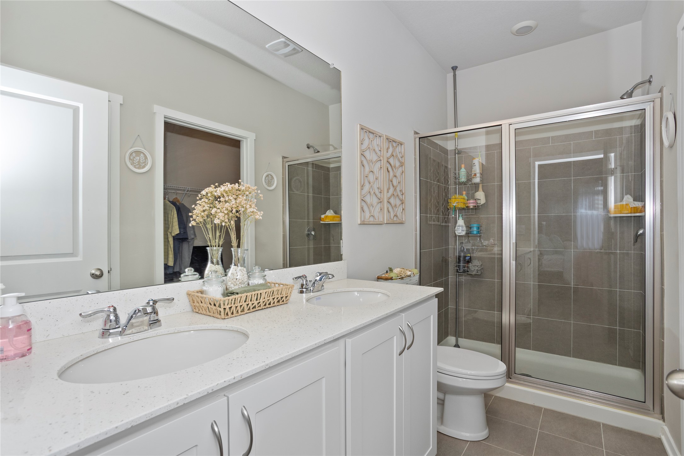 323 SE Willow Run Lane