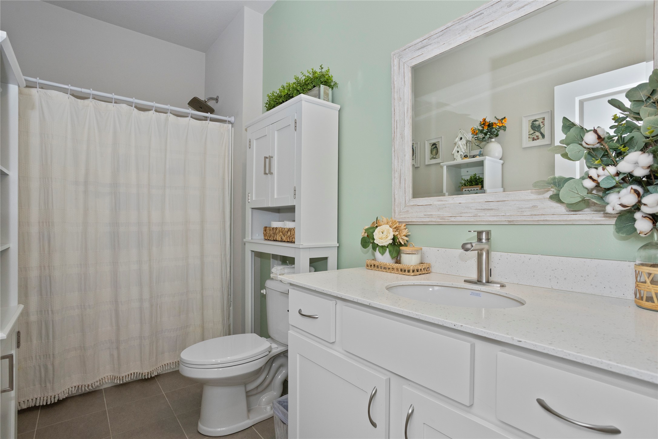 323 SE Willow Run Lane