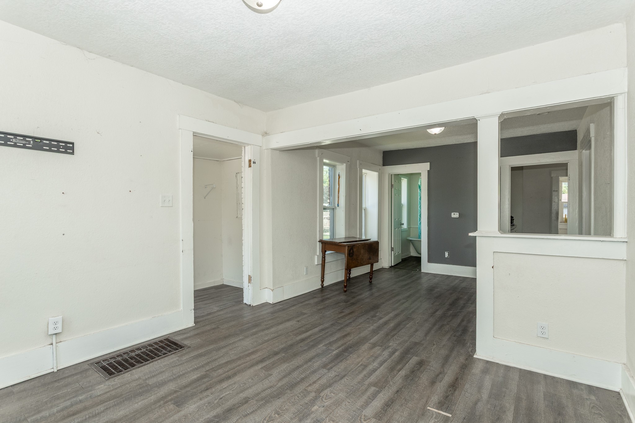 241-243 E 24th Street