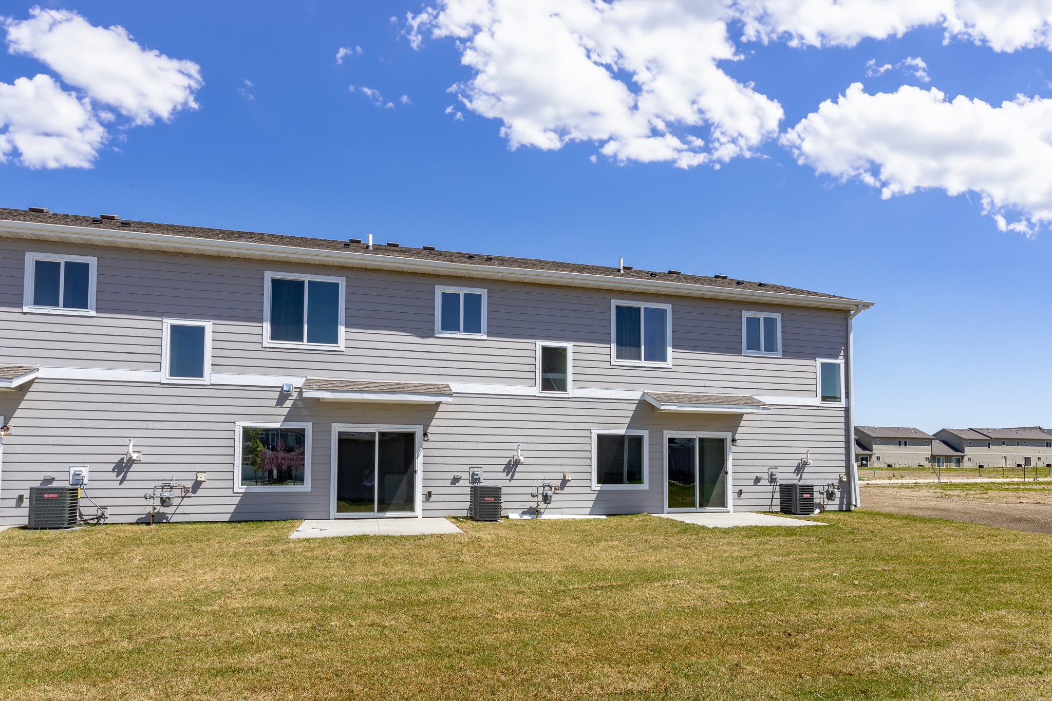 712 Campusside Place