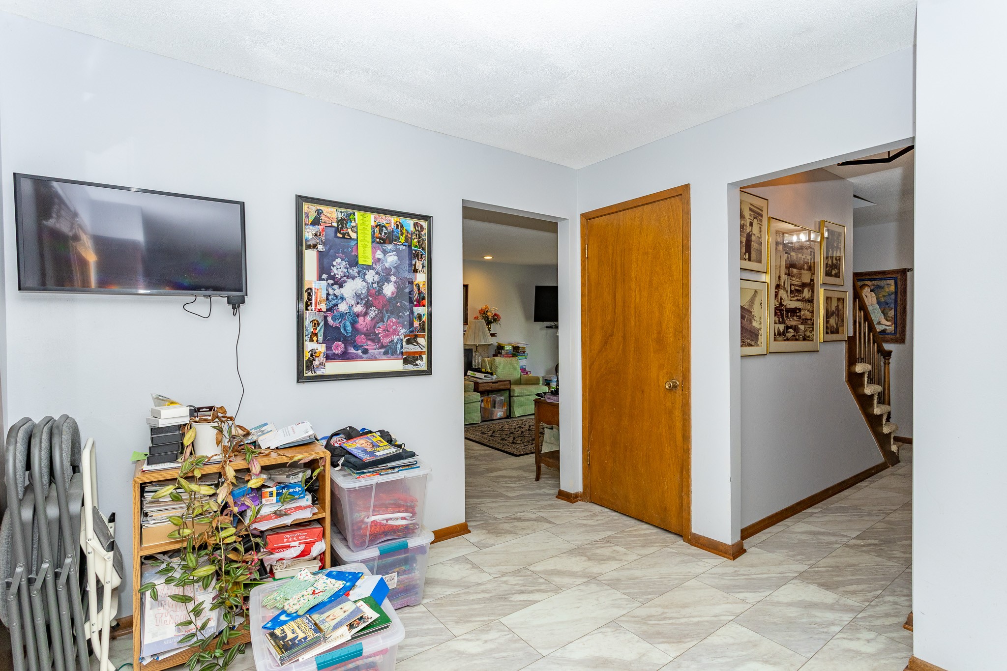 2908 Woodland Avenue