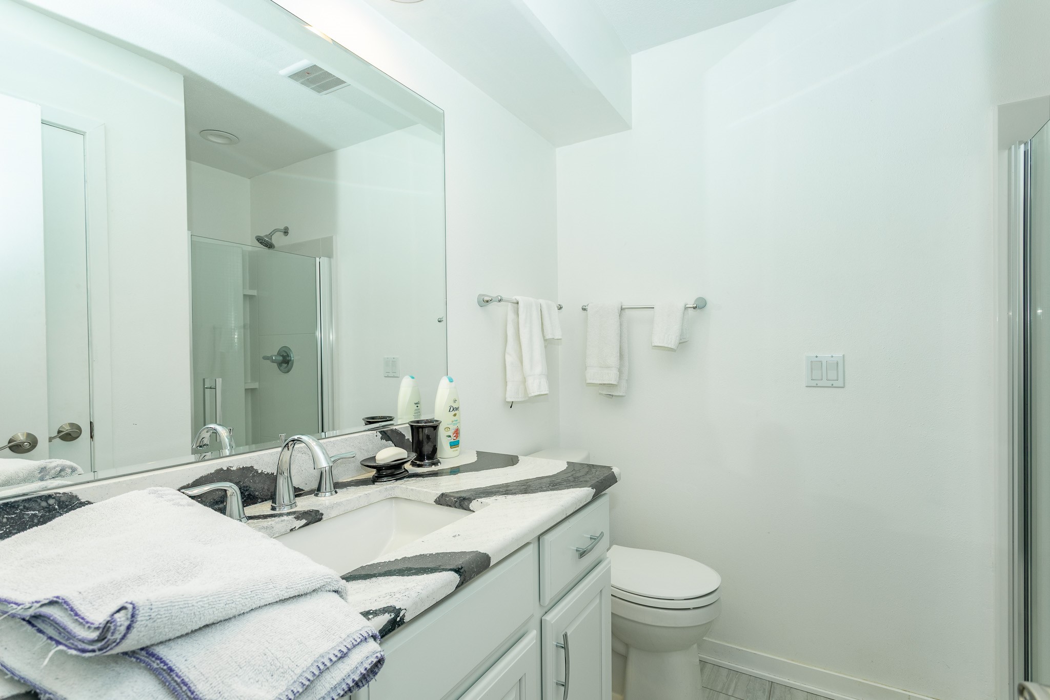 2908 Woodland Avenue