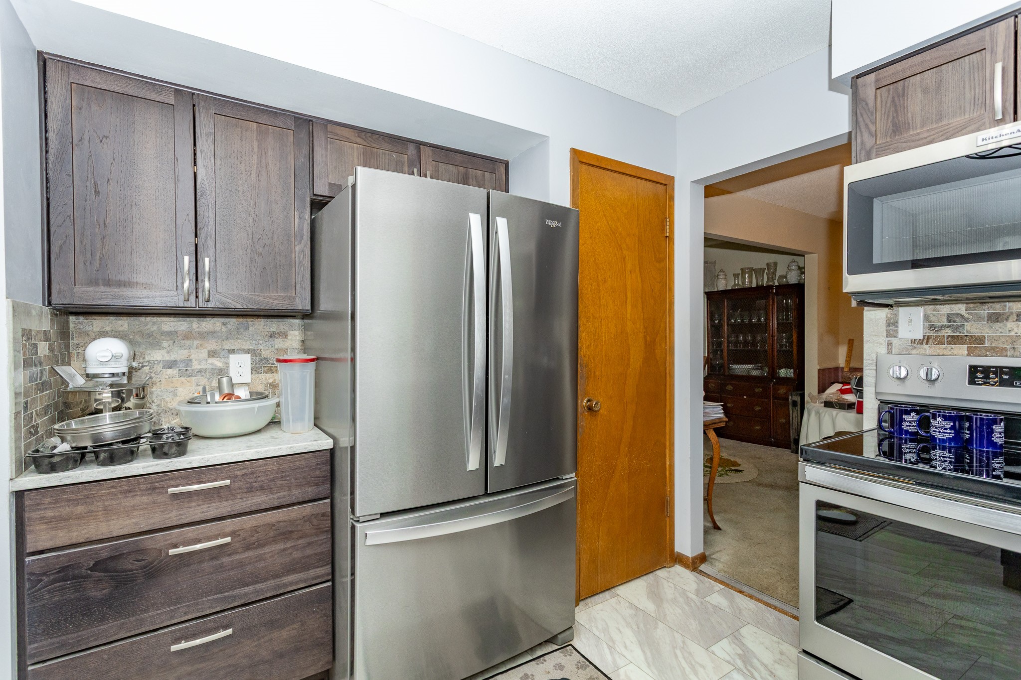 2908 Woodland Avenue