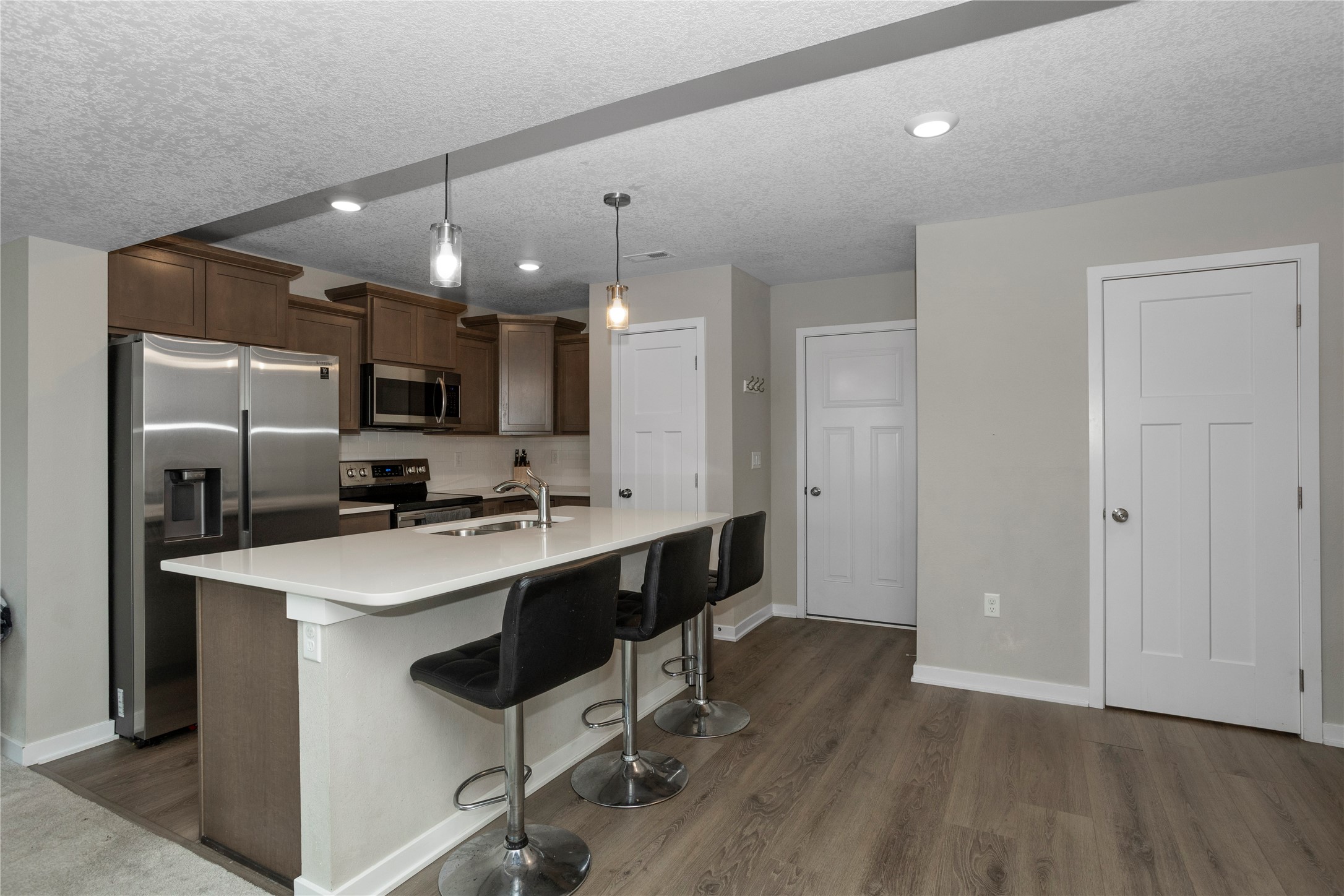 2757 SE Osier Avenue