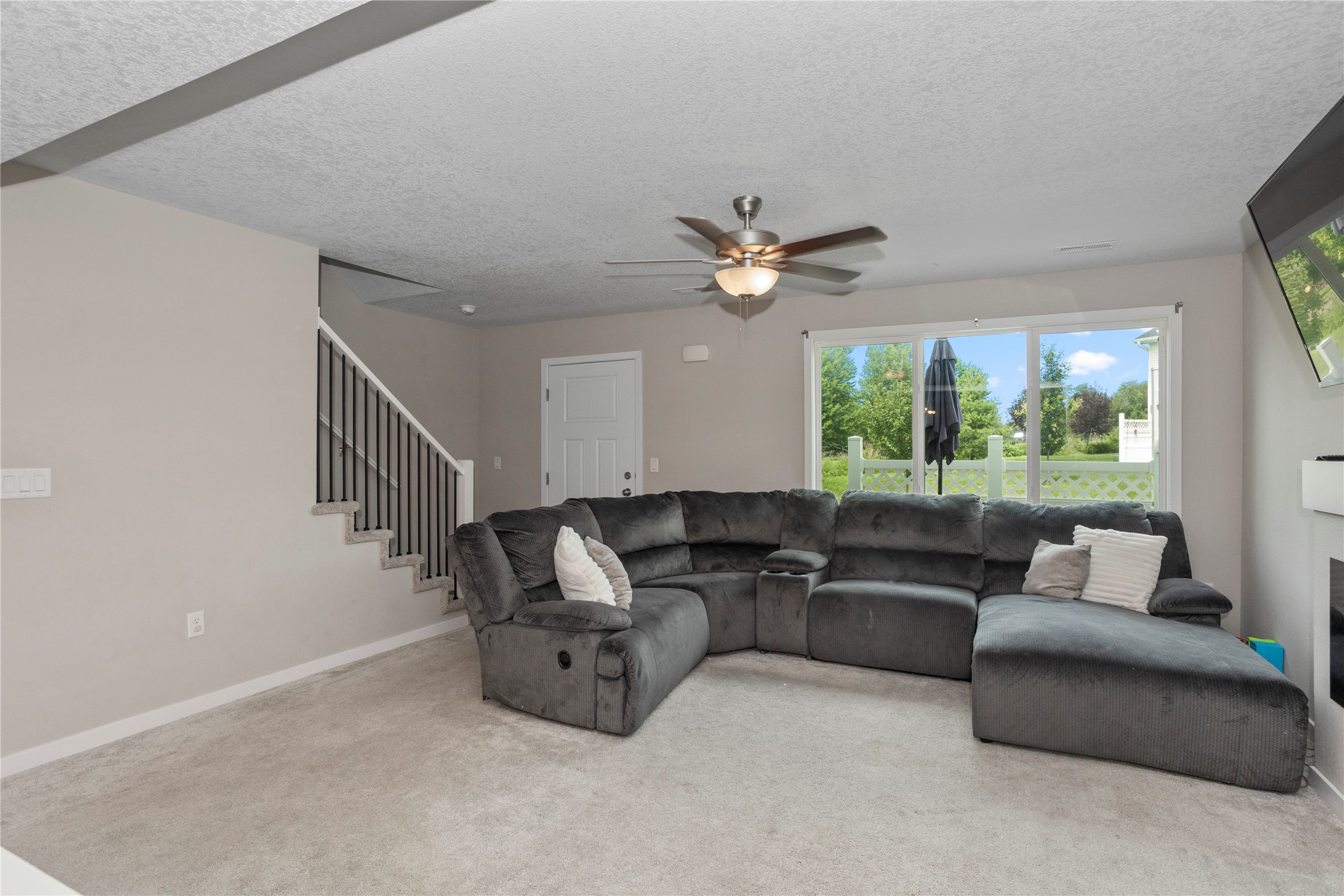 2757 SE Osier Avenue