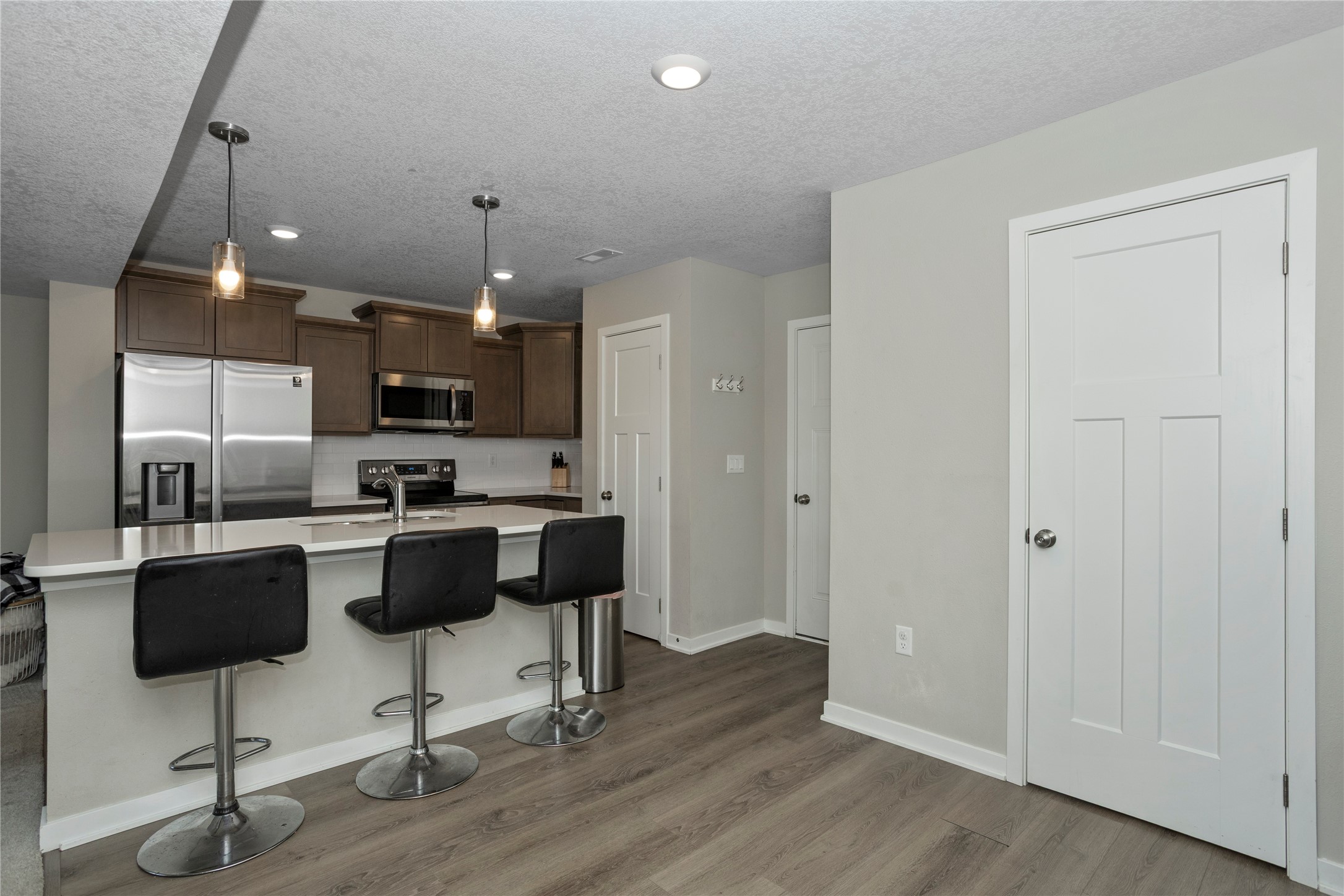 2757 SE Osier Avenue