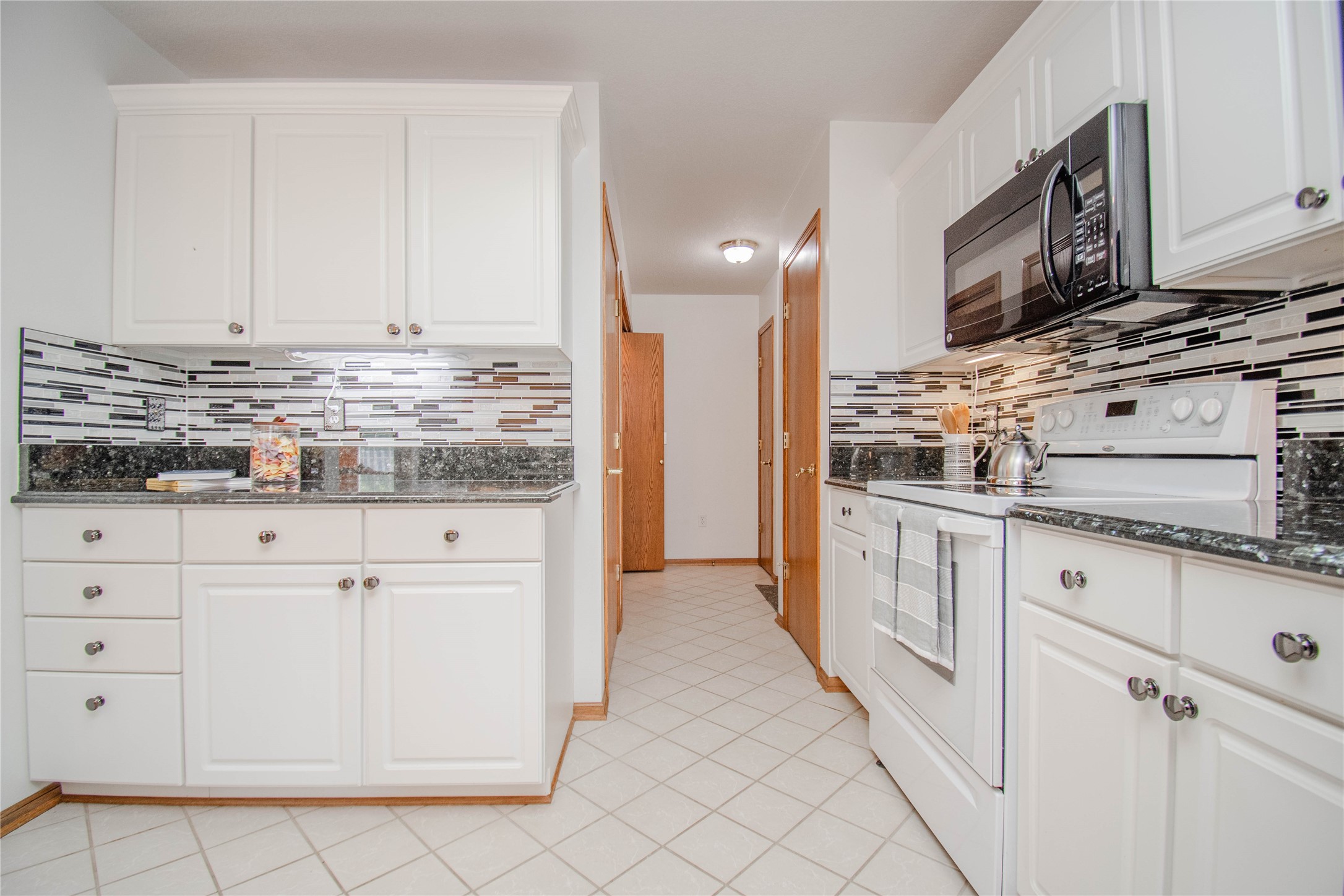 5925 EP True Parkway 36