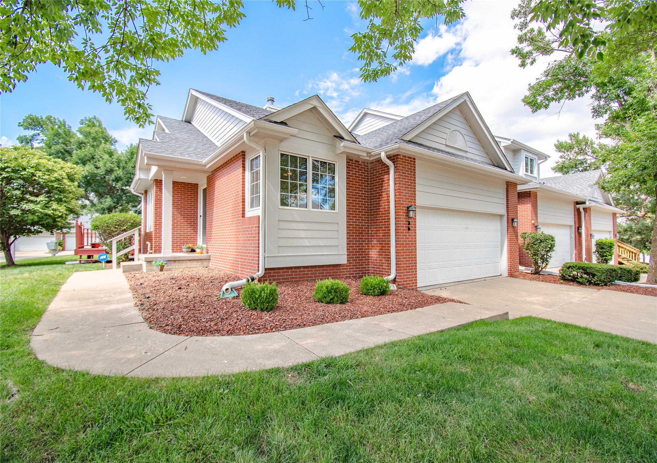 5925 EP True Parkway 36