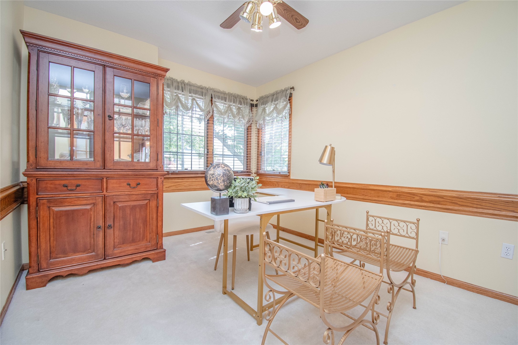 5925 EP True Parkway 36