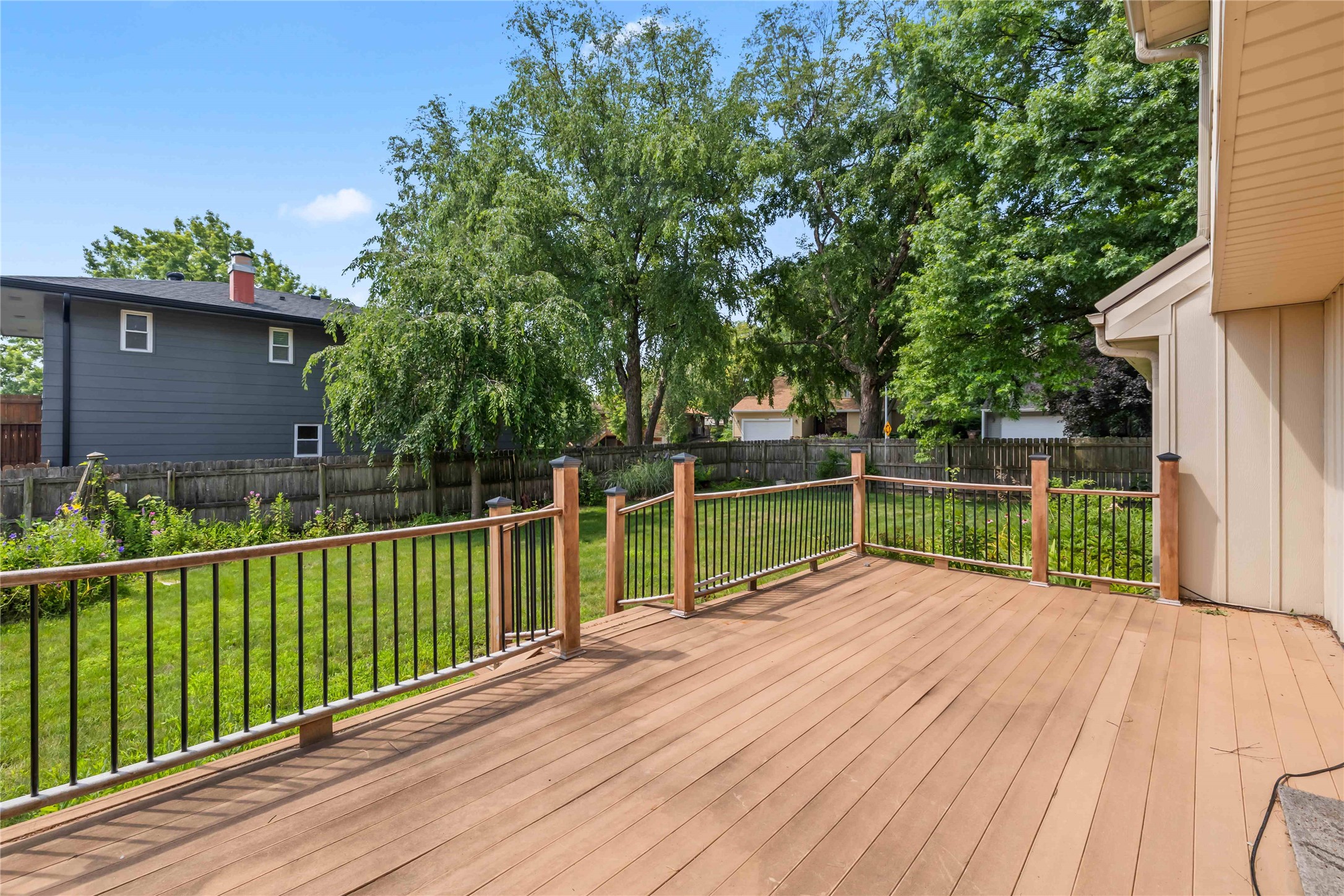 10094 NW 100th Place