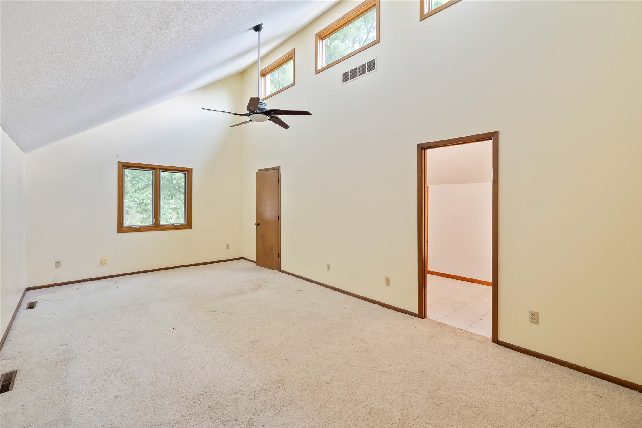 10094 NW 100th Place