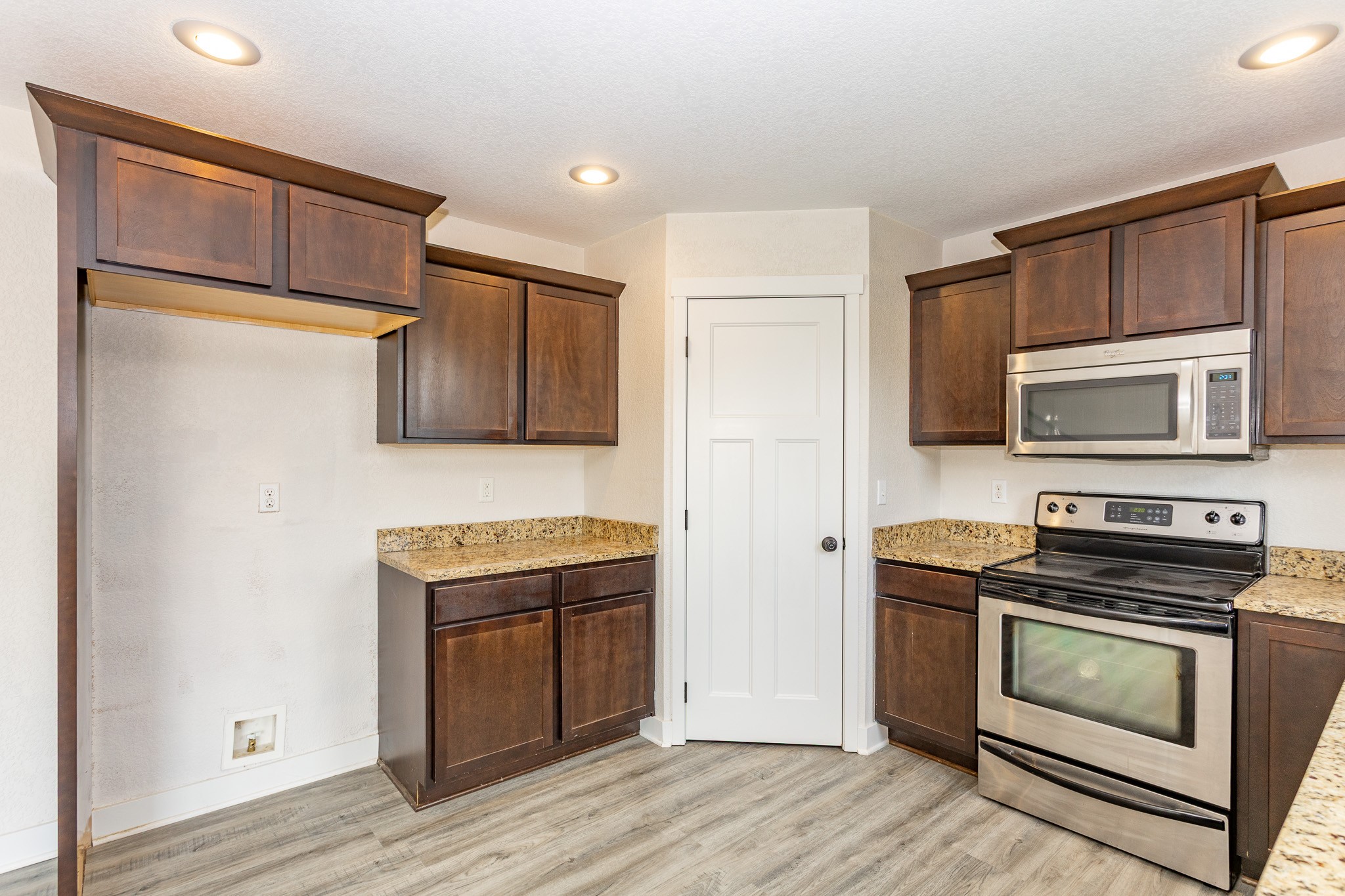 2010 SE Clover Ridge Drive