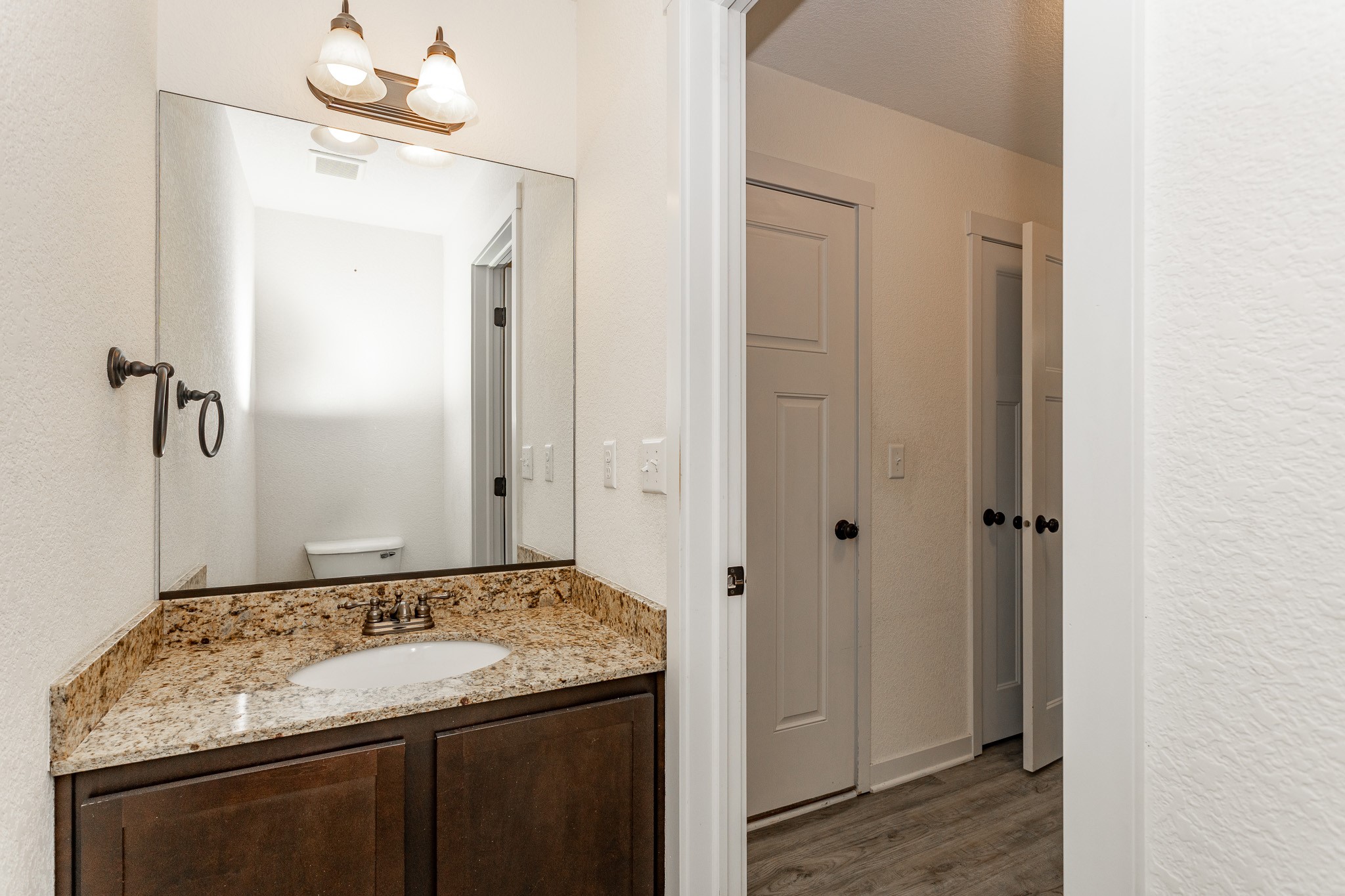 2010 SE Clover Ridge Drive