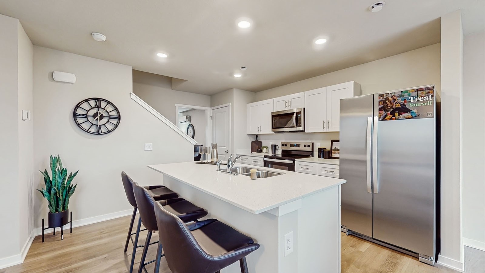 1035 Daisy Lane