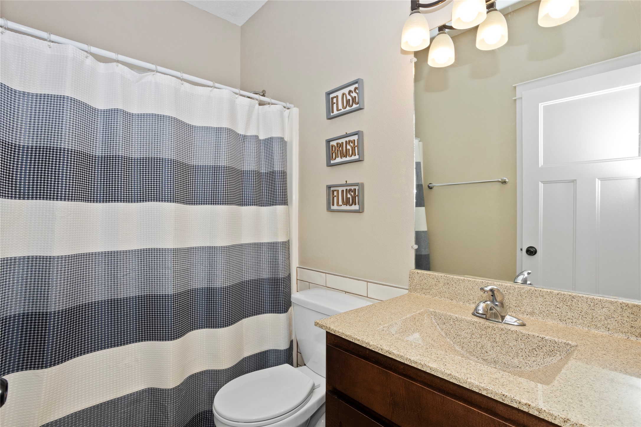 2165 SE Oxford Drive