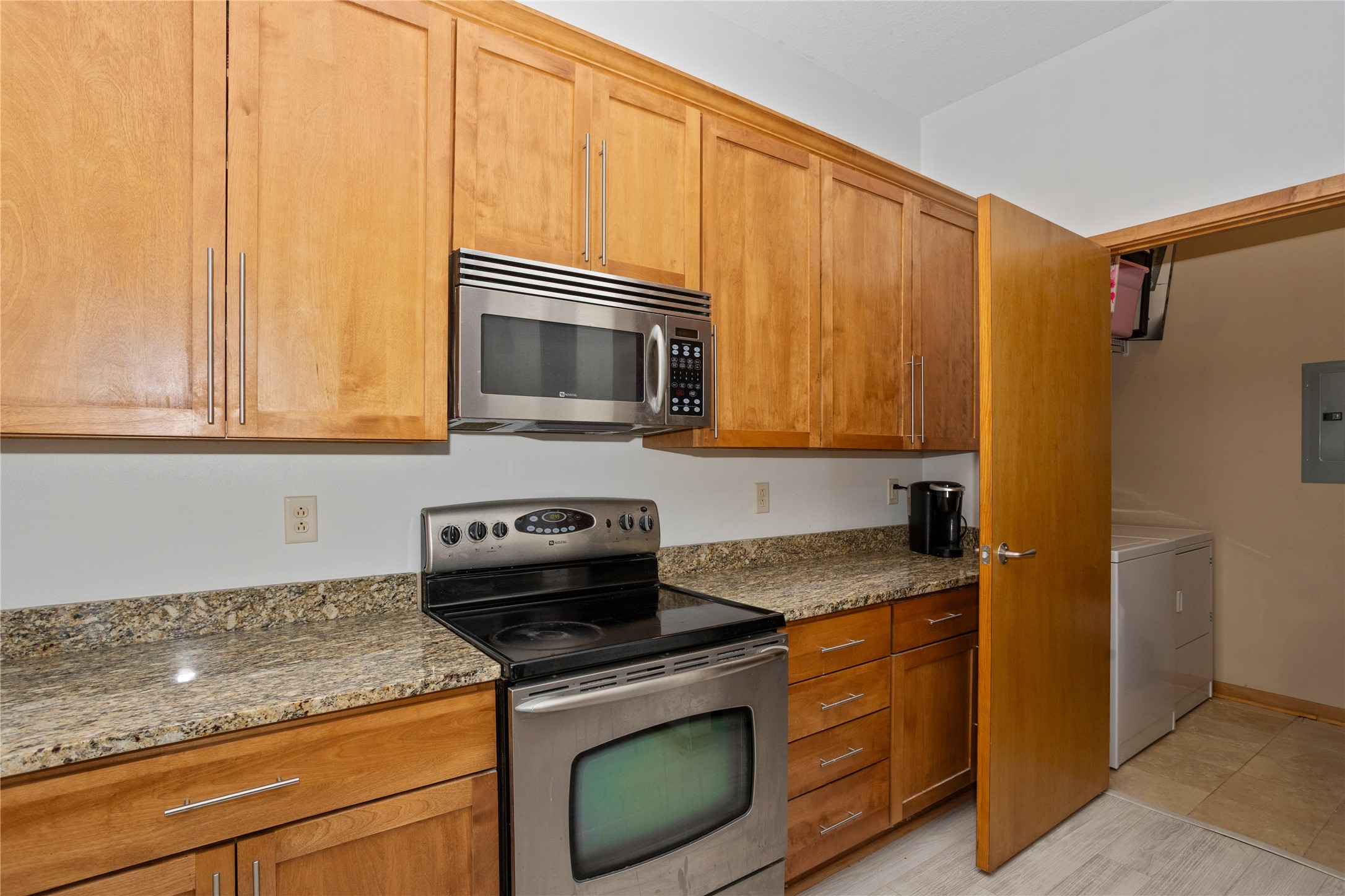 230 S 68th Street 1304