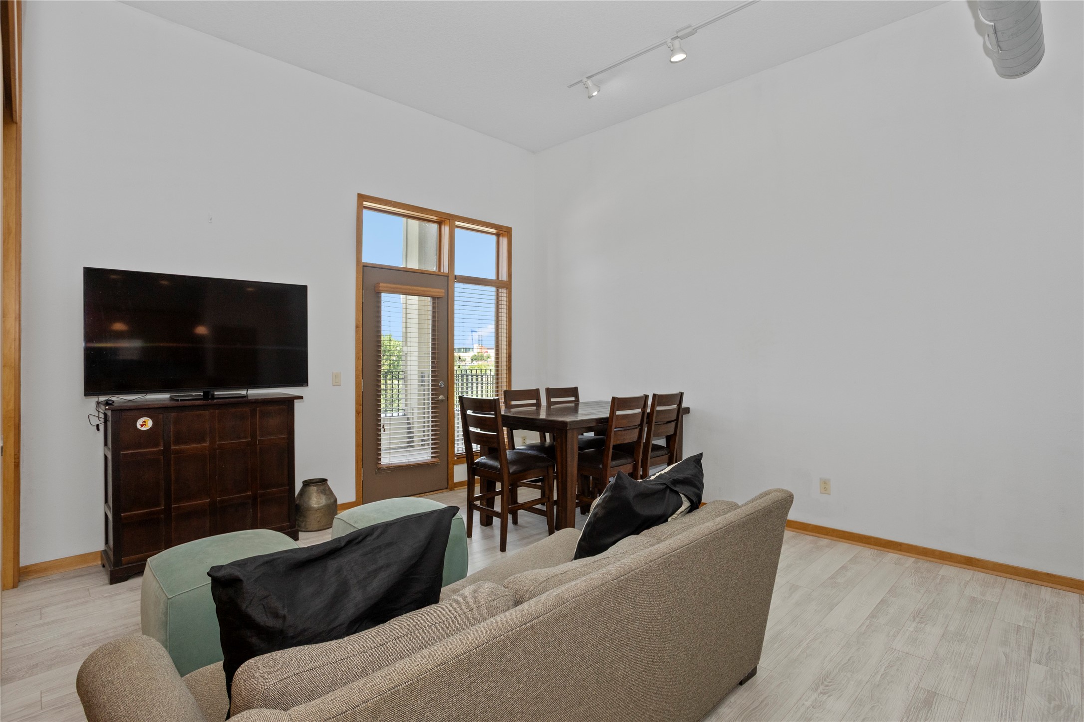 230 S 68th Street 1304