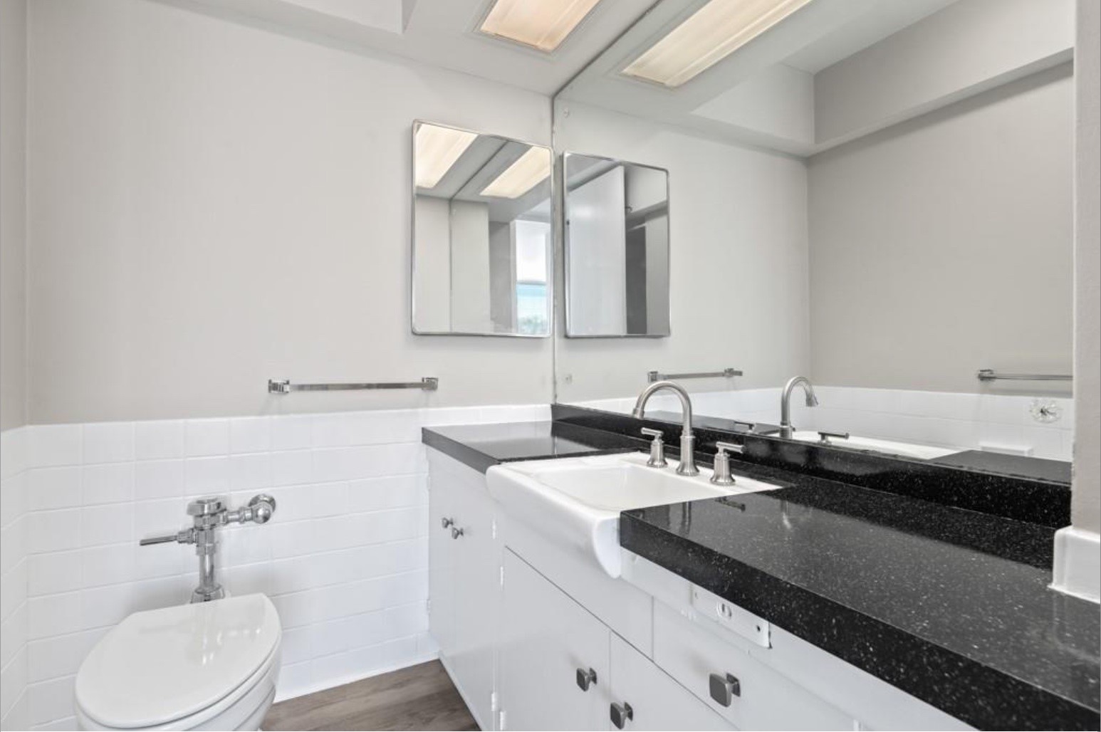 3660 Grand Avenue 520