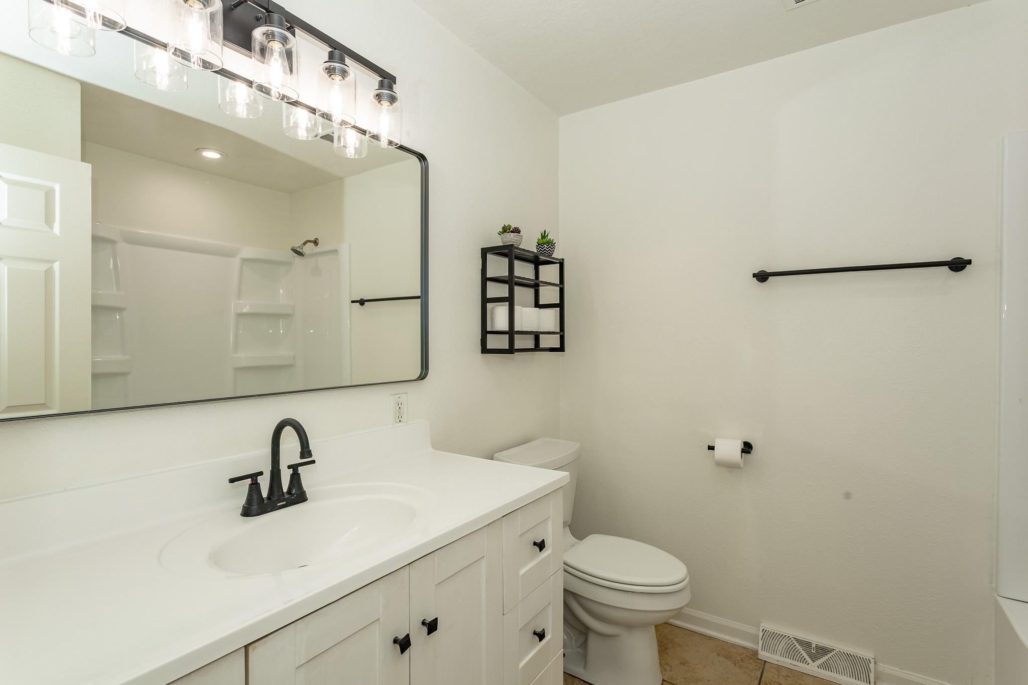 1538 NW 106th Street