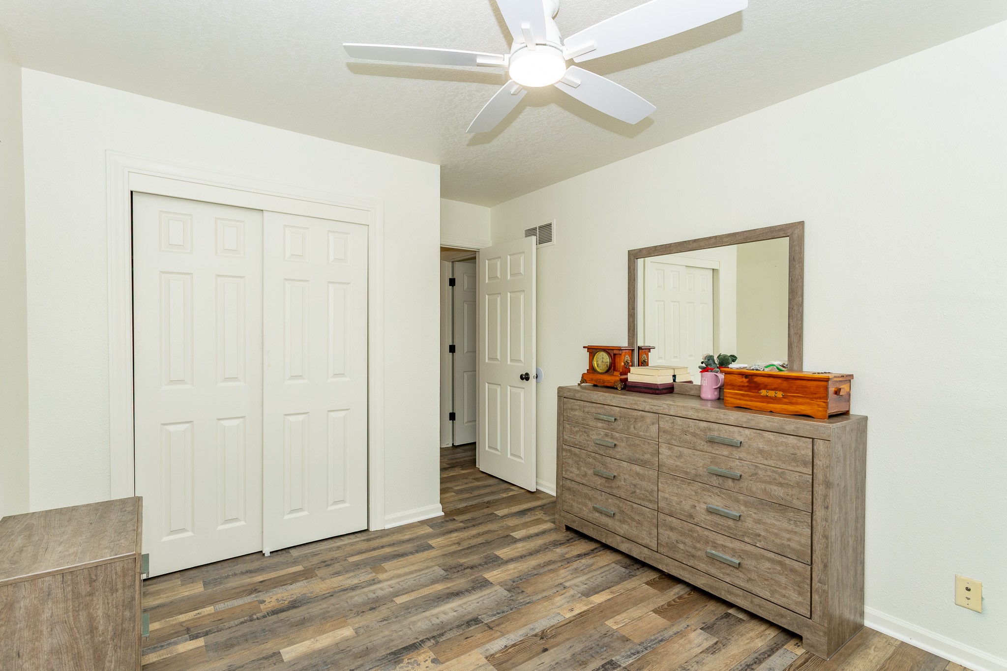 1538 NW 106th Street