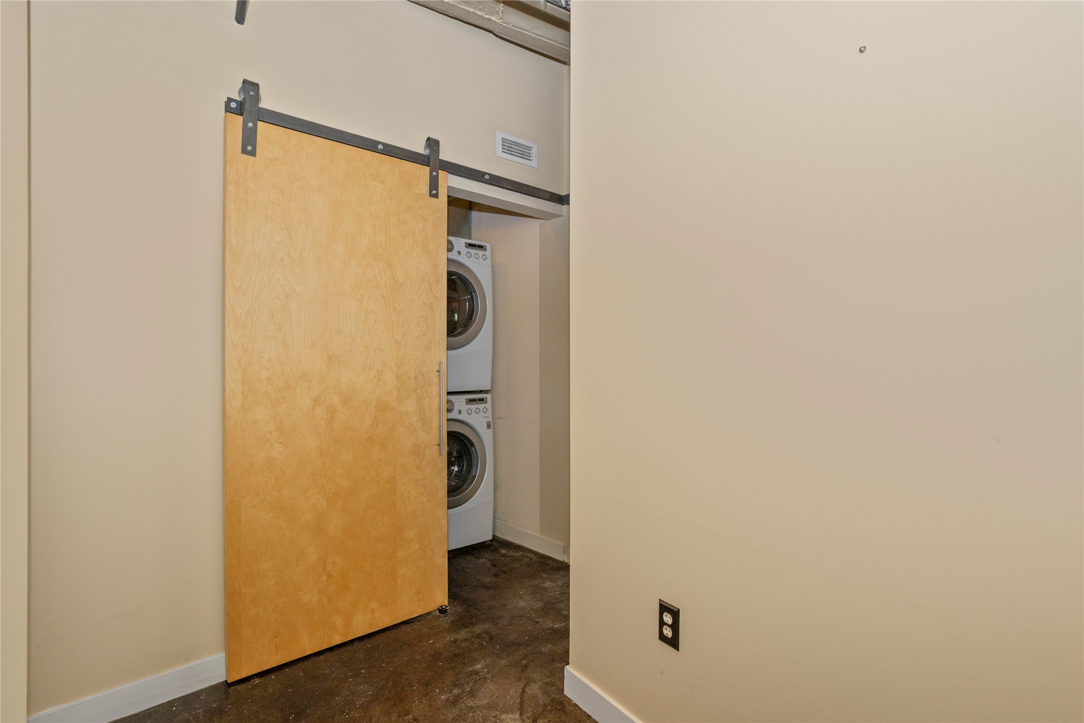 112 11th Street 506