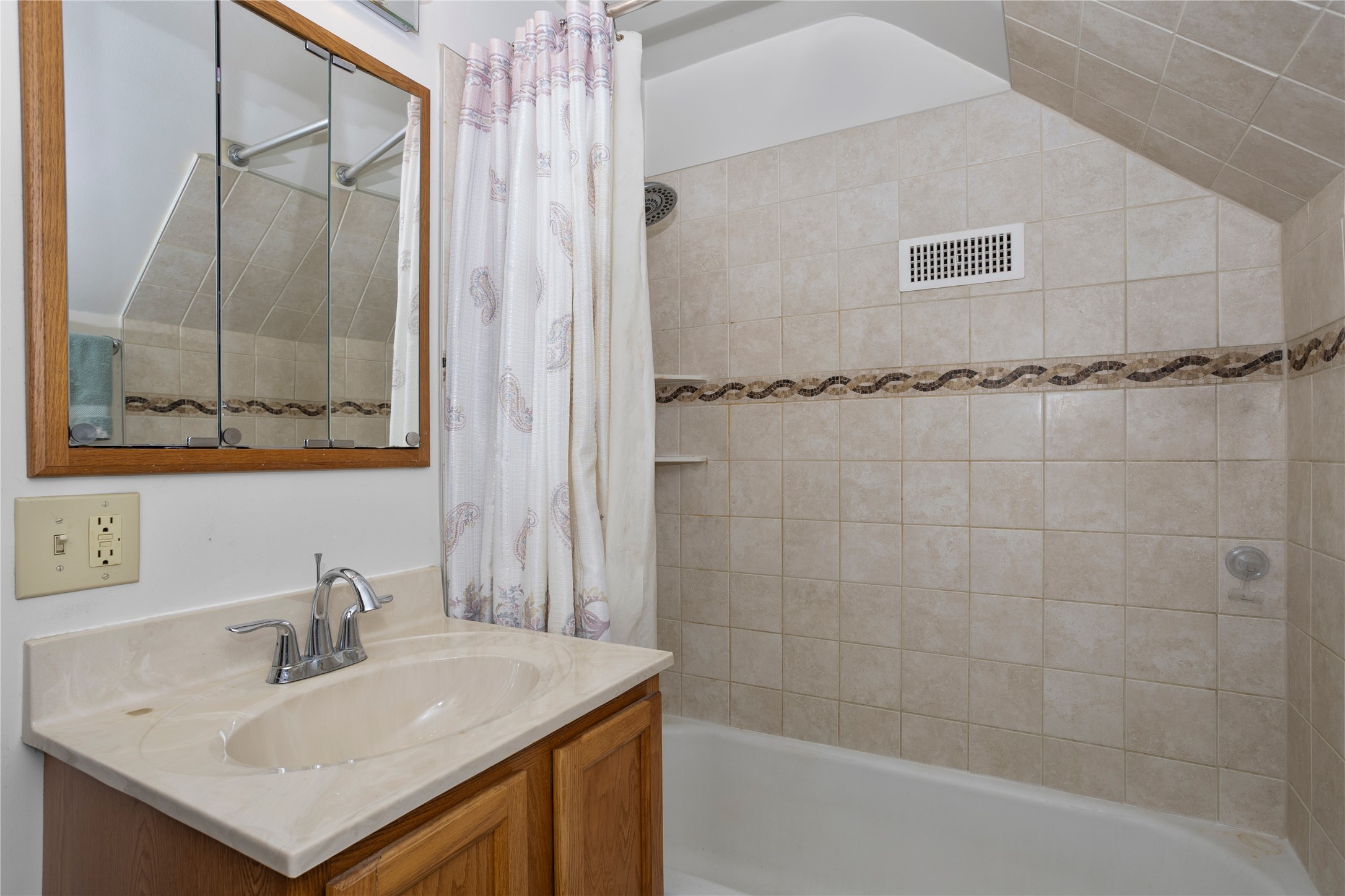 3407 SW 31st Street