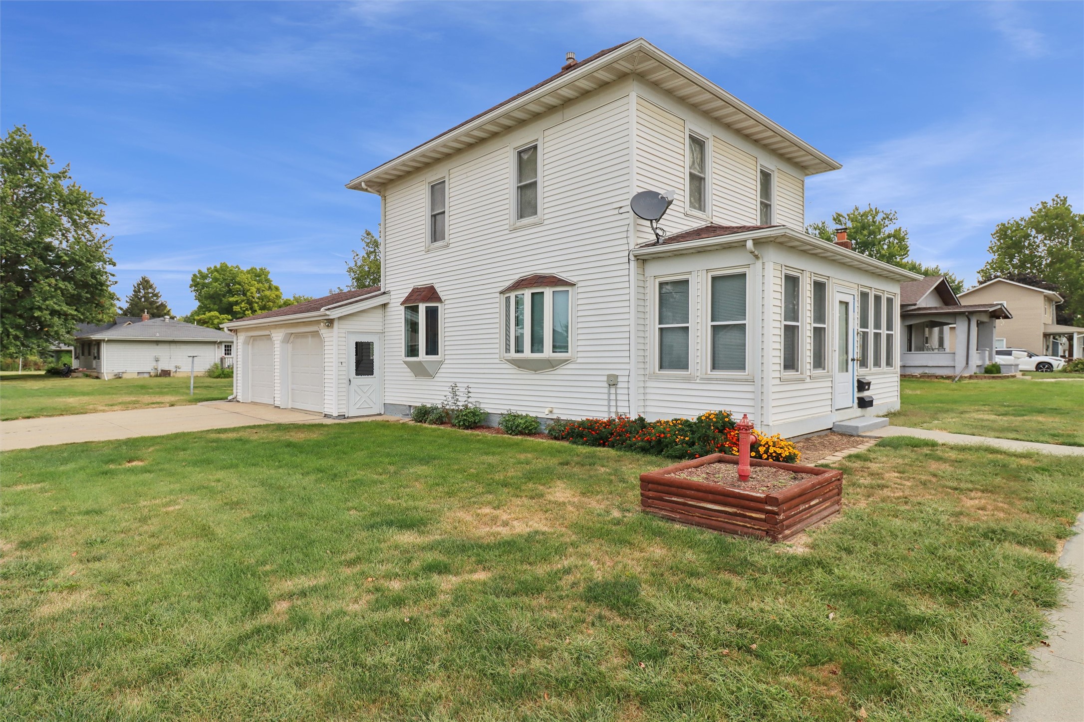 400 E Ashland Avenue