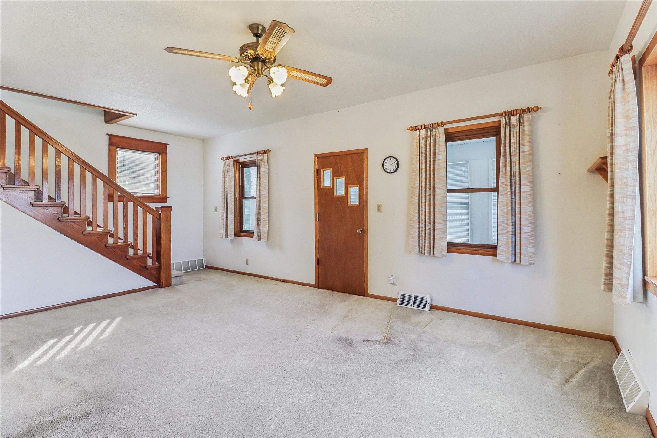 400 E Ashland Avenue