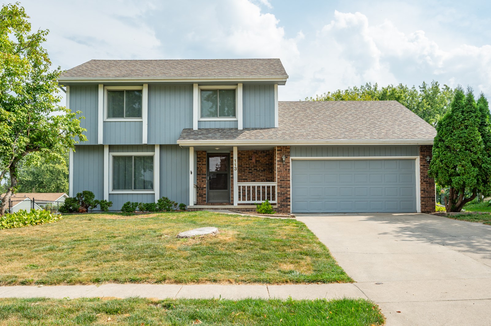 113 NW Maplewood Drive