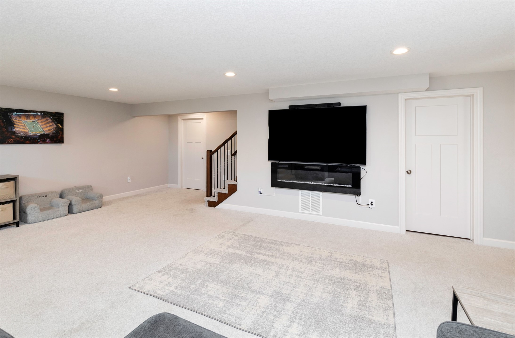 2420 SE Maxwell Drive