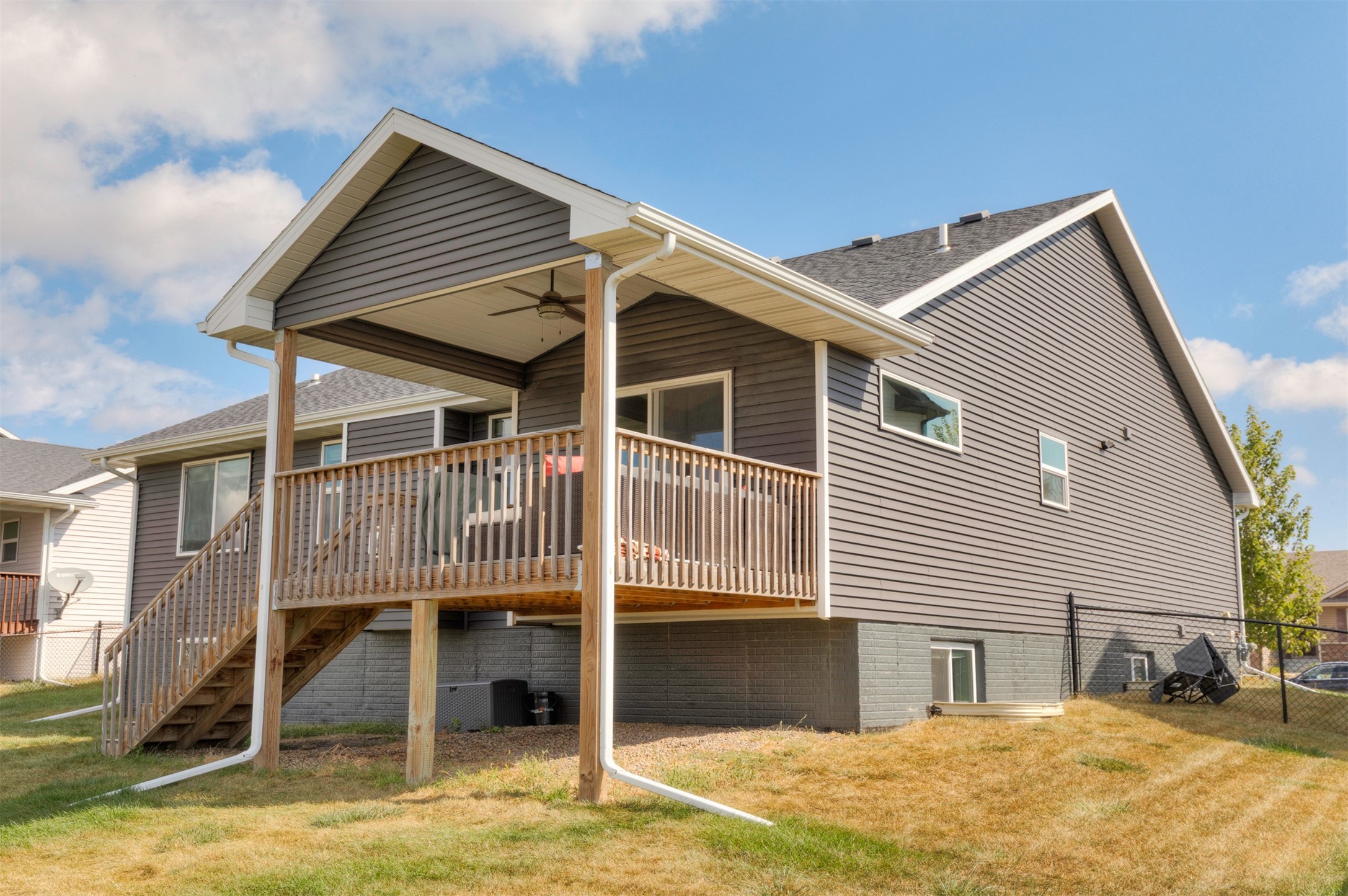 2420 SE Maxwell Drive