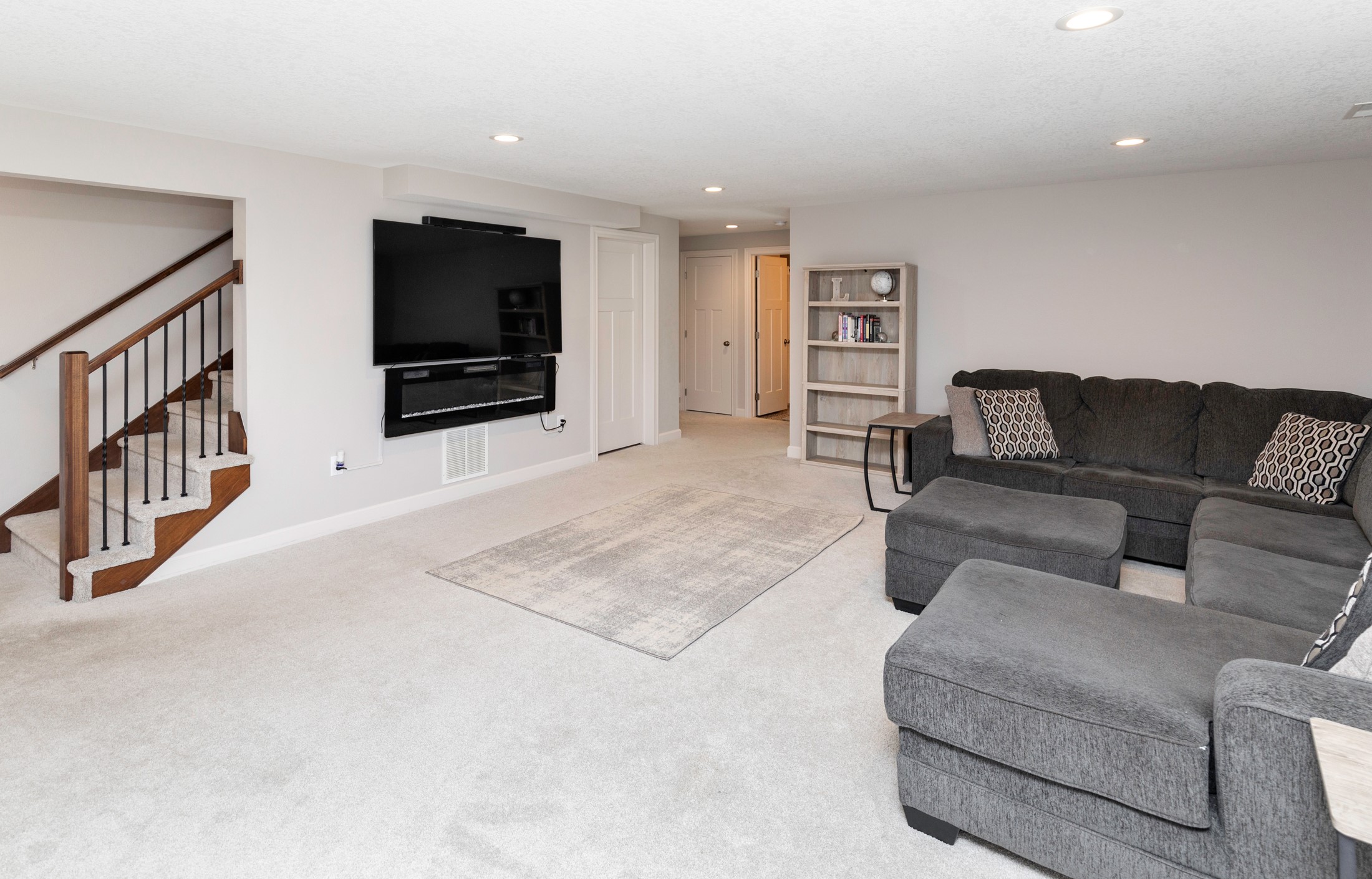 2420 SE Maxwell Drive