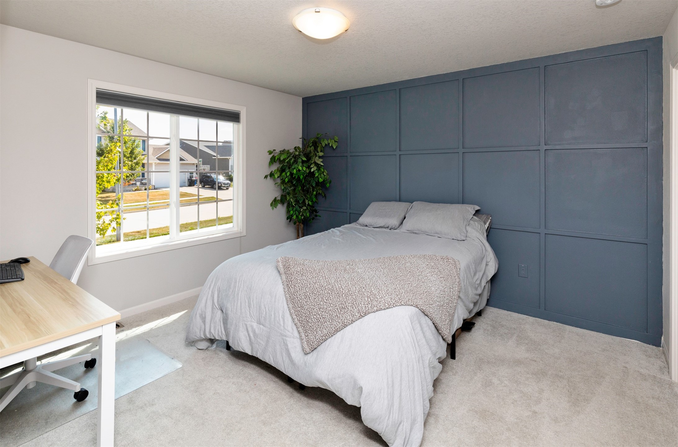 2420 SE Maxwell Drive