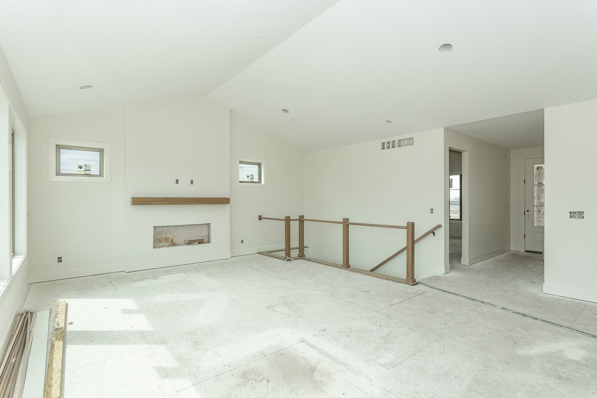 130 NW Crabtree Lane