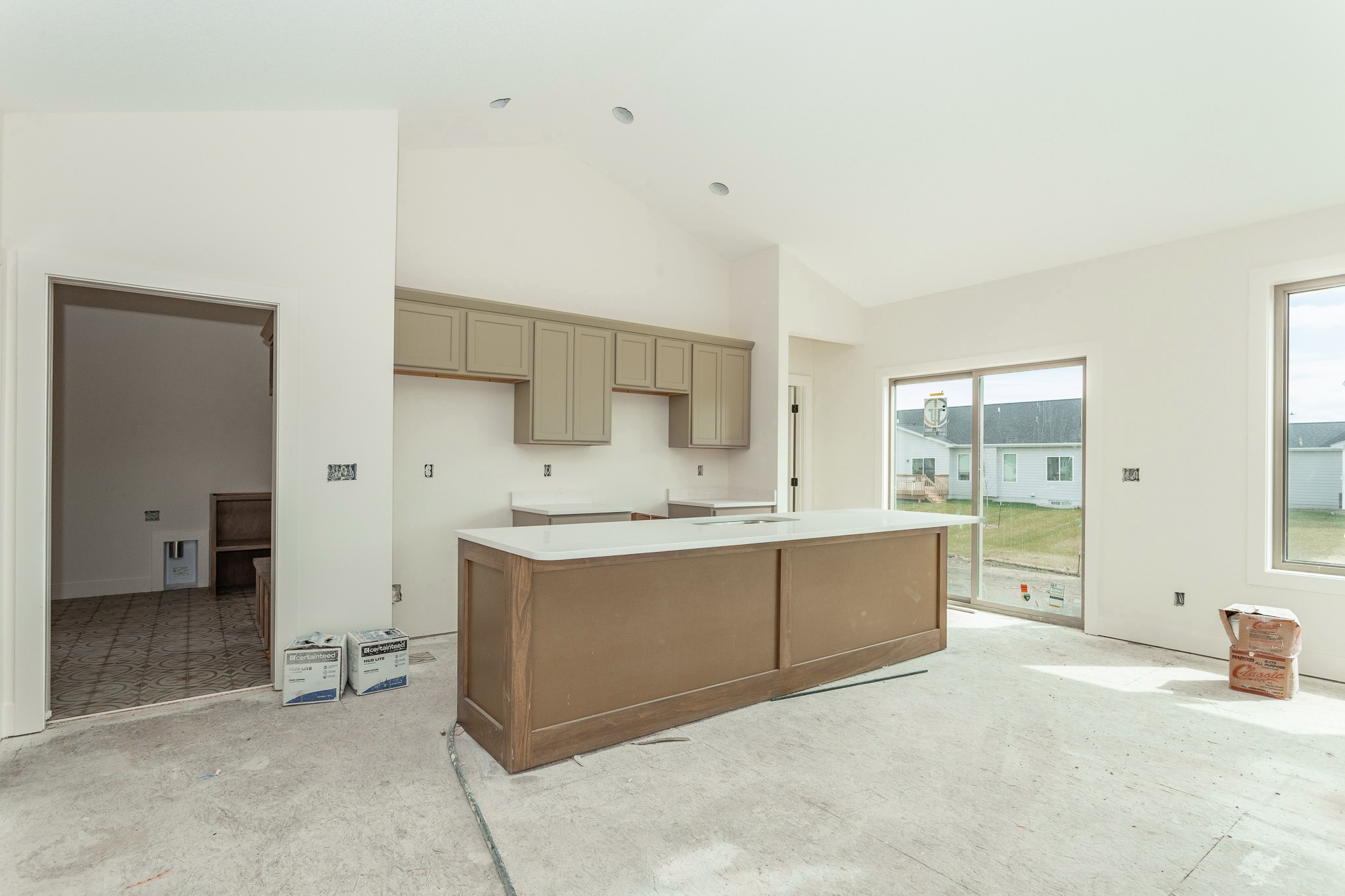 130 NW Crabtree Lane