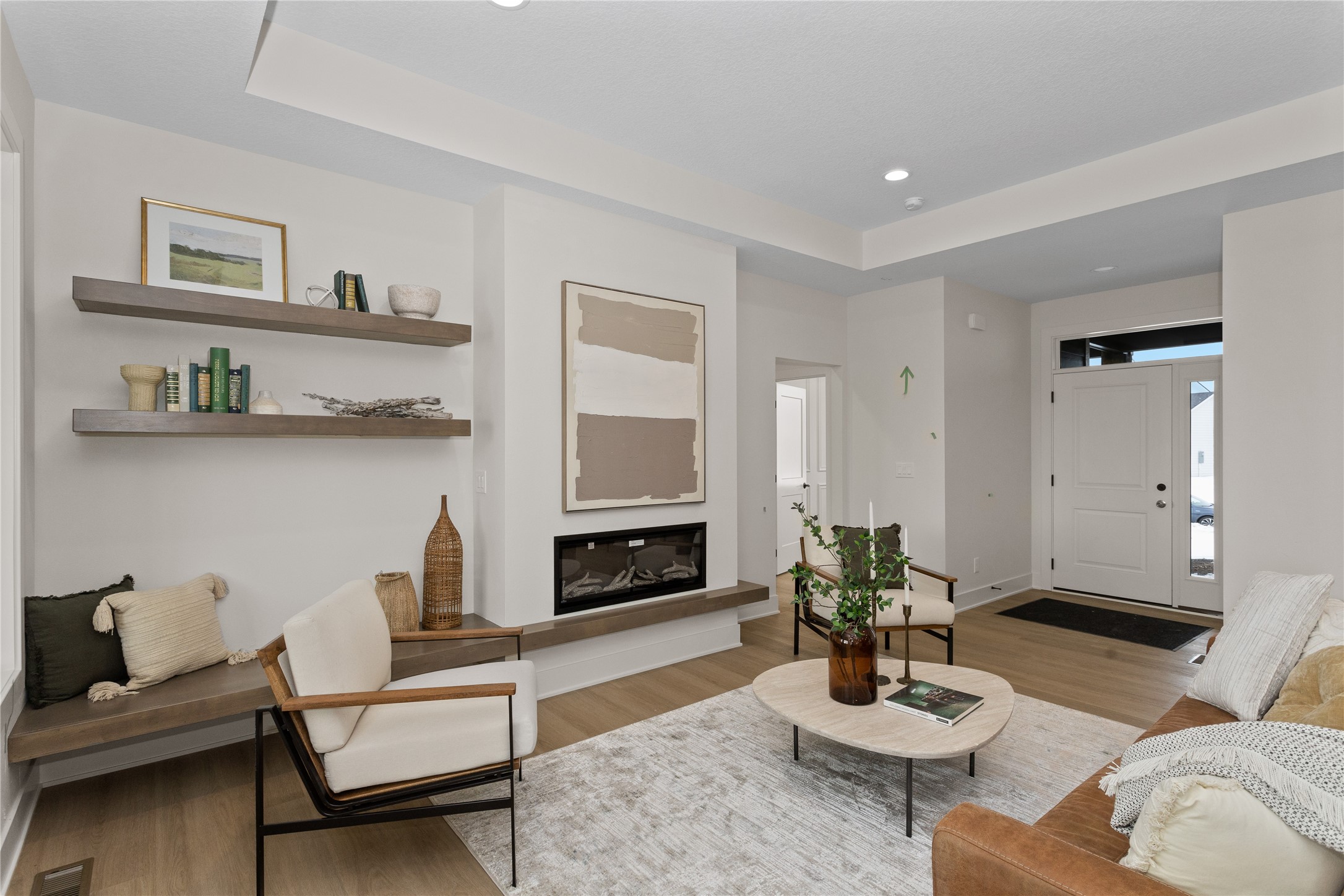 1390 NW Red Oak Drive