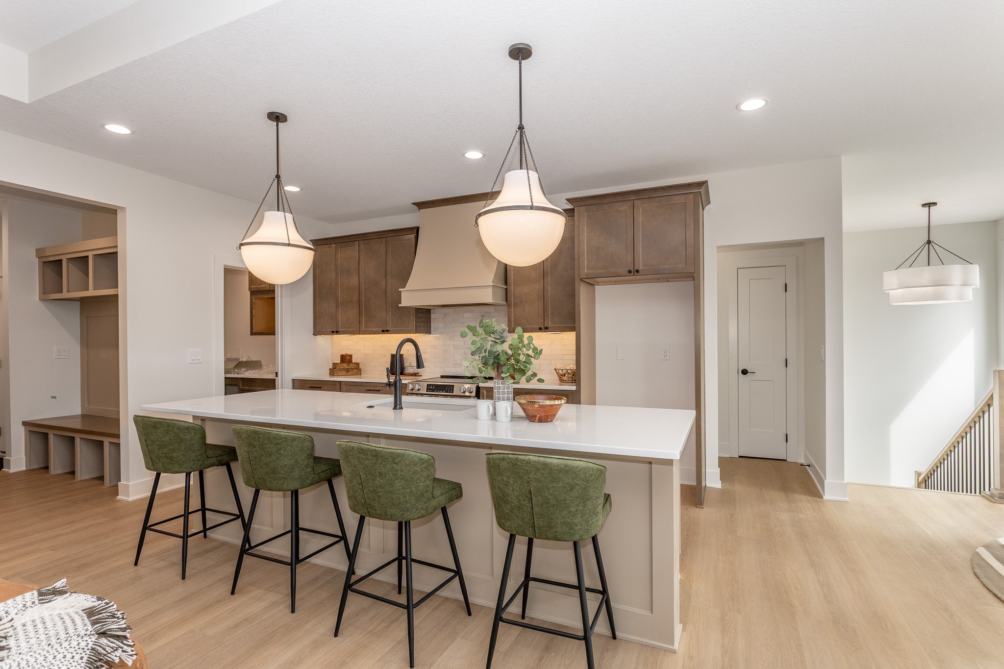 1390 NW Red Oak Drive