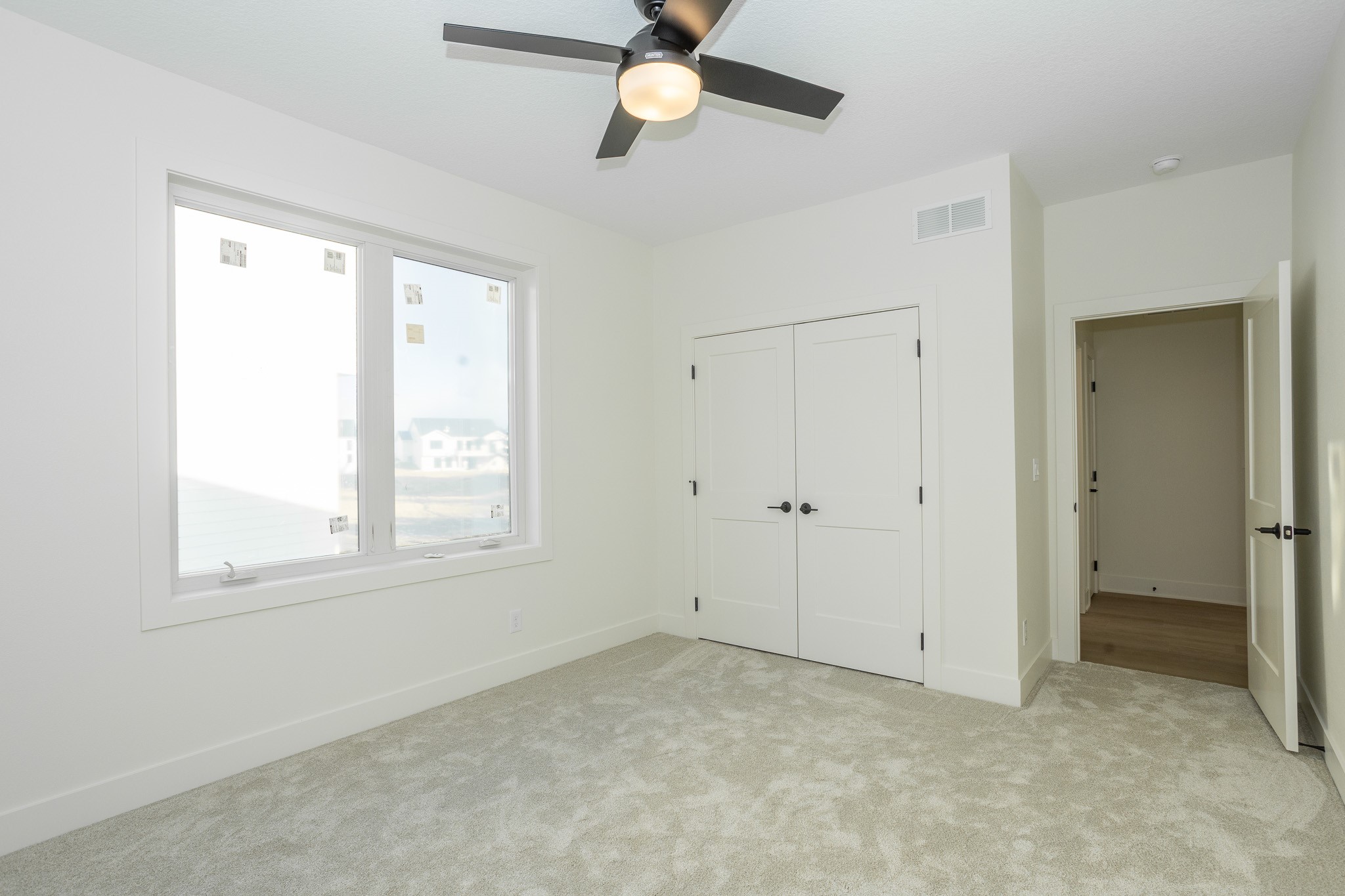 1390 NW Red Oak Drive